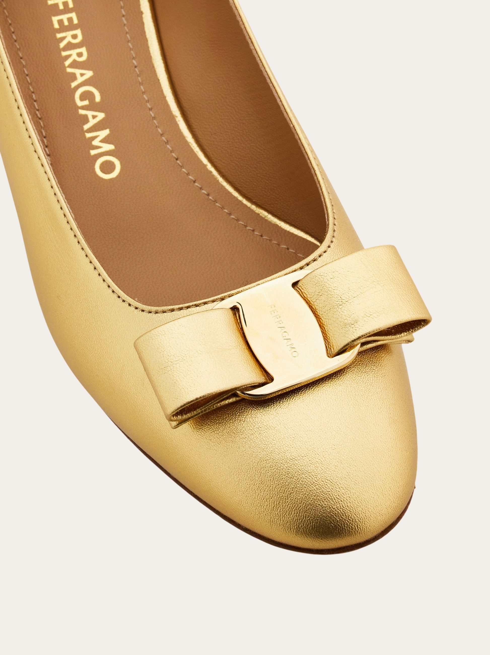 Vara bow pump shoe - 6