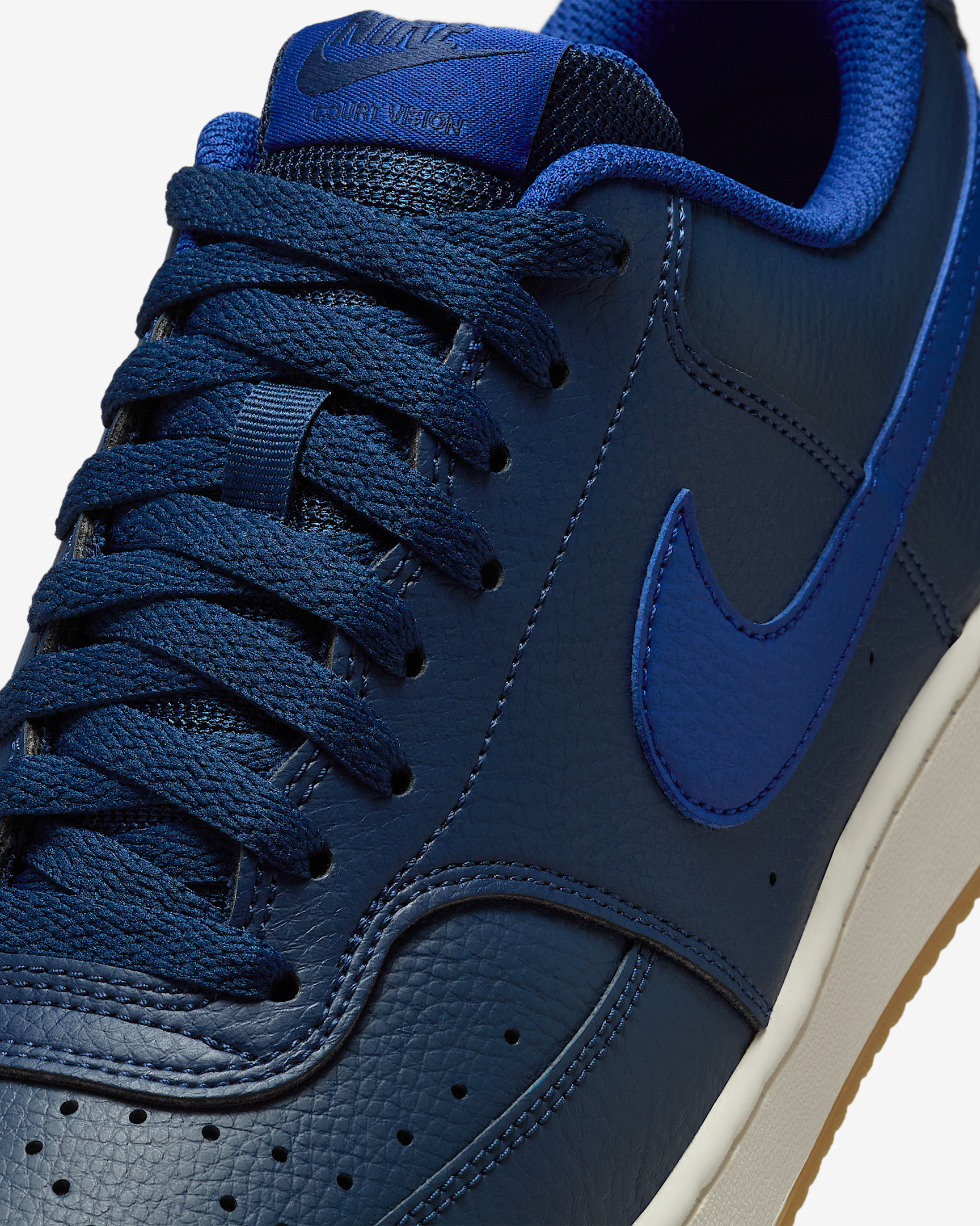 Nike Court Vision Low Shoes - 7