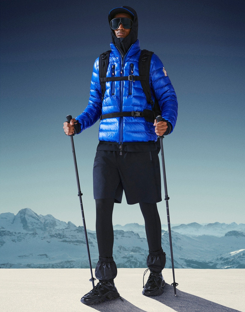 Moncler Hers Short Down Jacket outlook