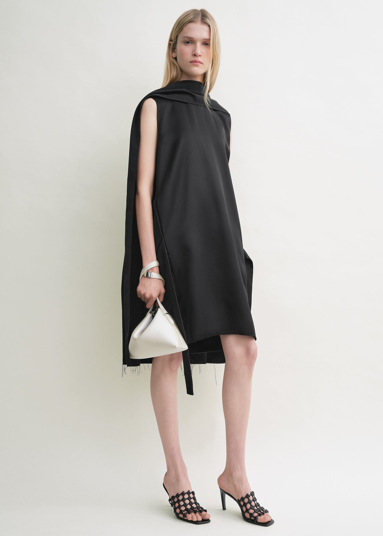 Cocoon scarf dress black - 2