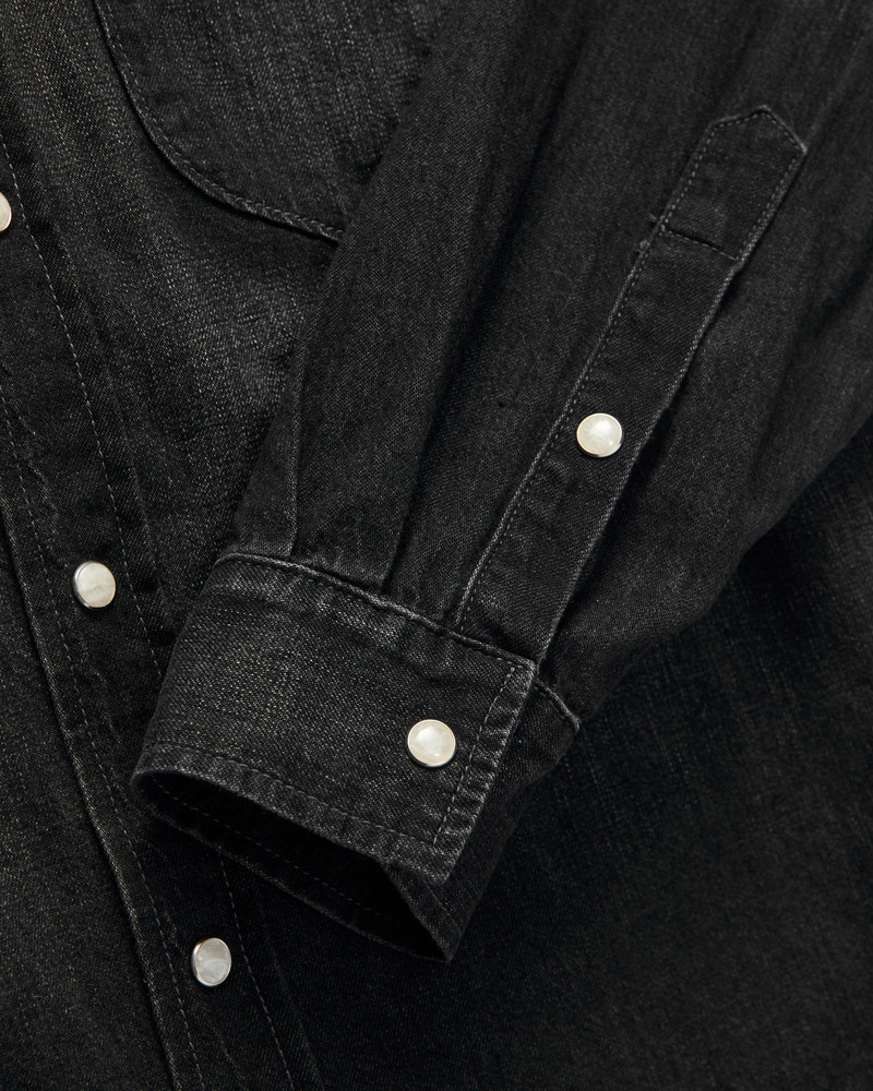 Hayes Pearl Snap Shirt in Washed Black 7