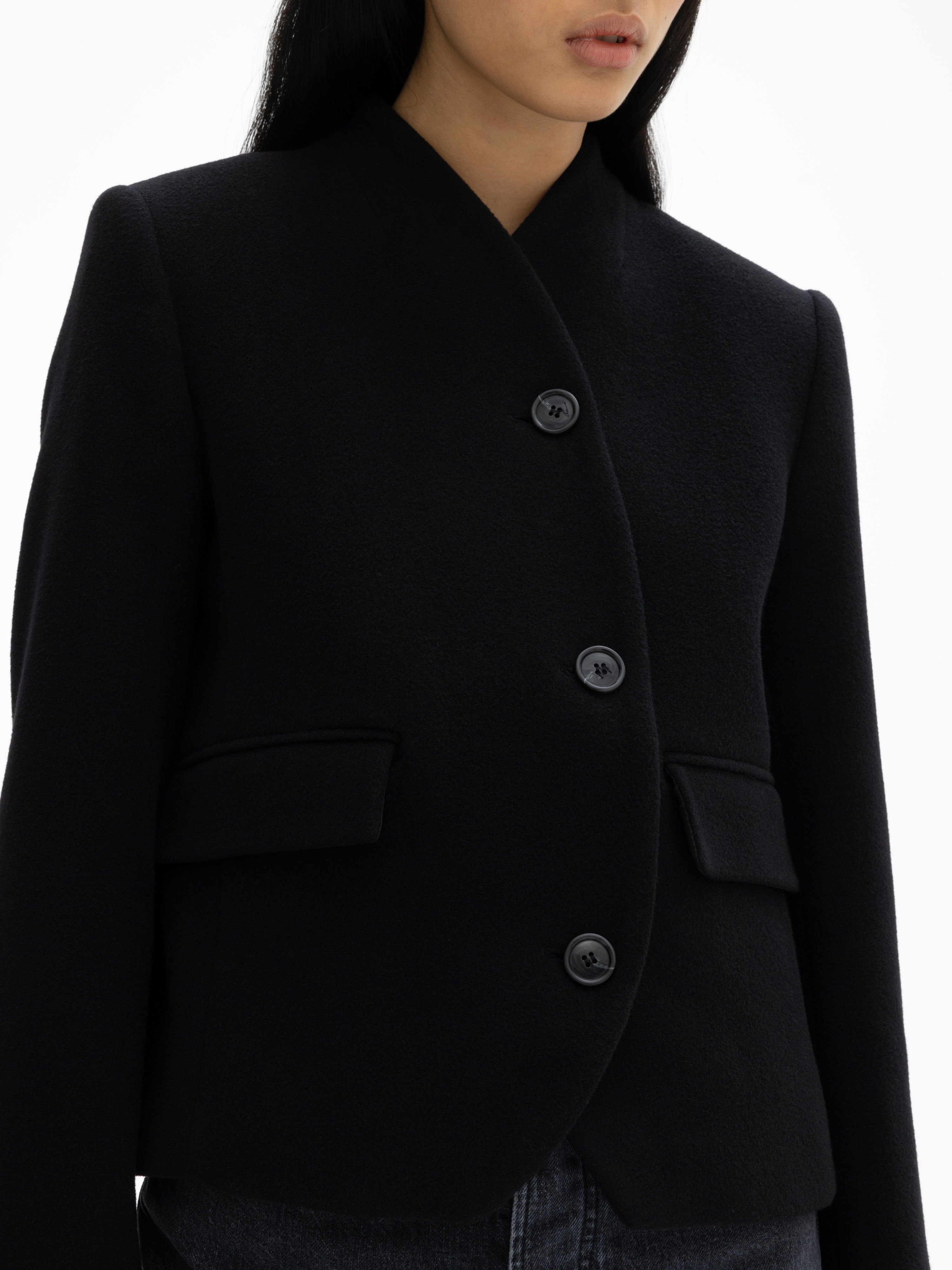 Short curved jacket - 4