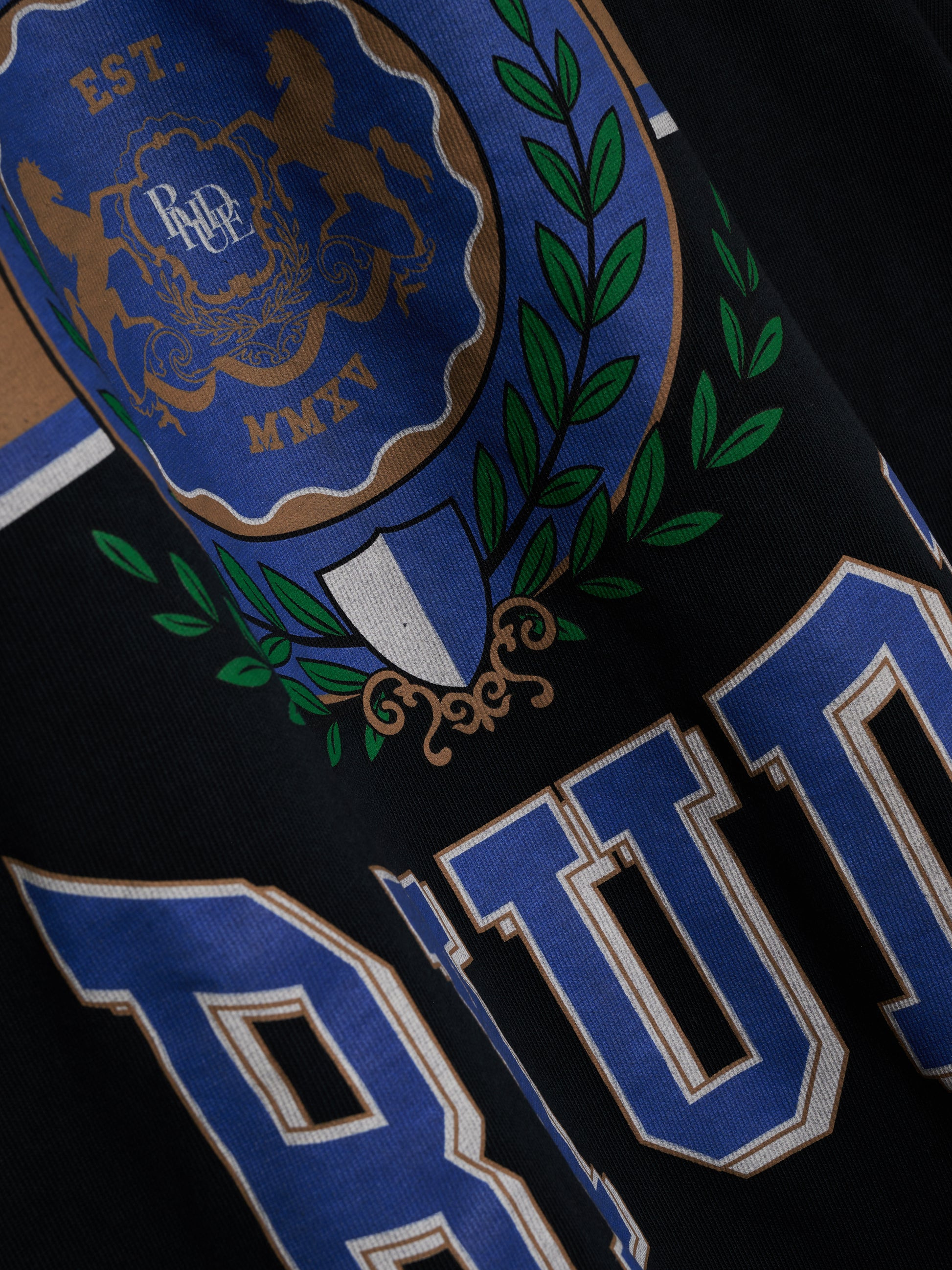 COTSWOLD CREST TEE - 4