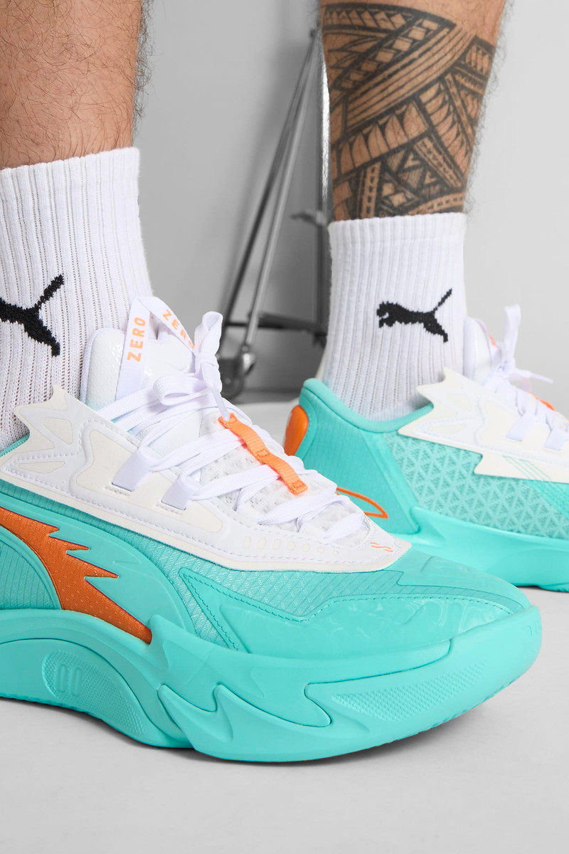 PUMA Scoot Zeros II Shift Basketball Shoes outlook