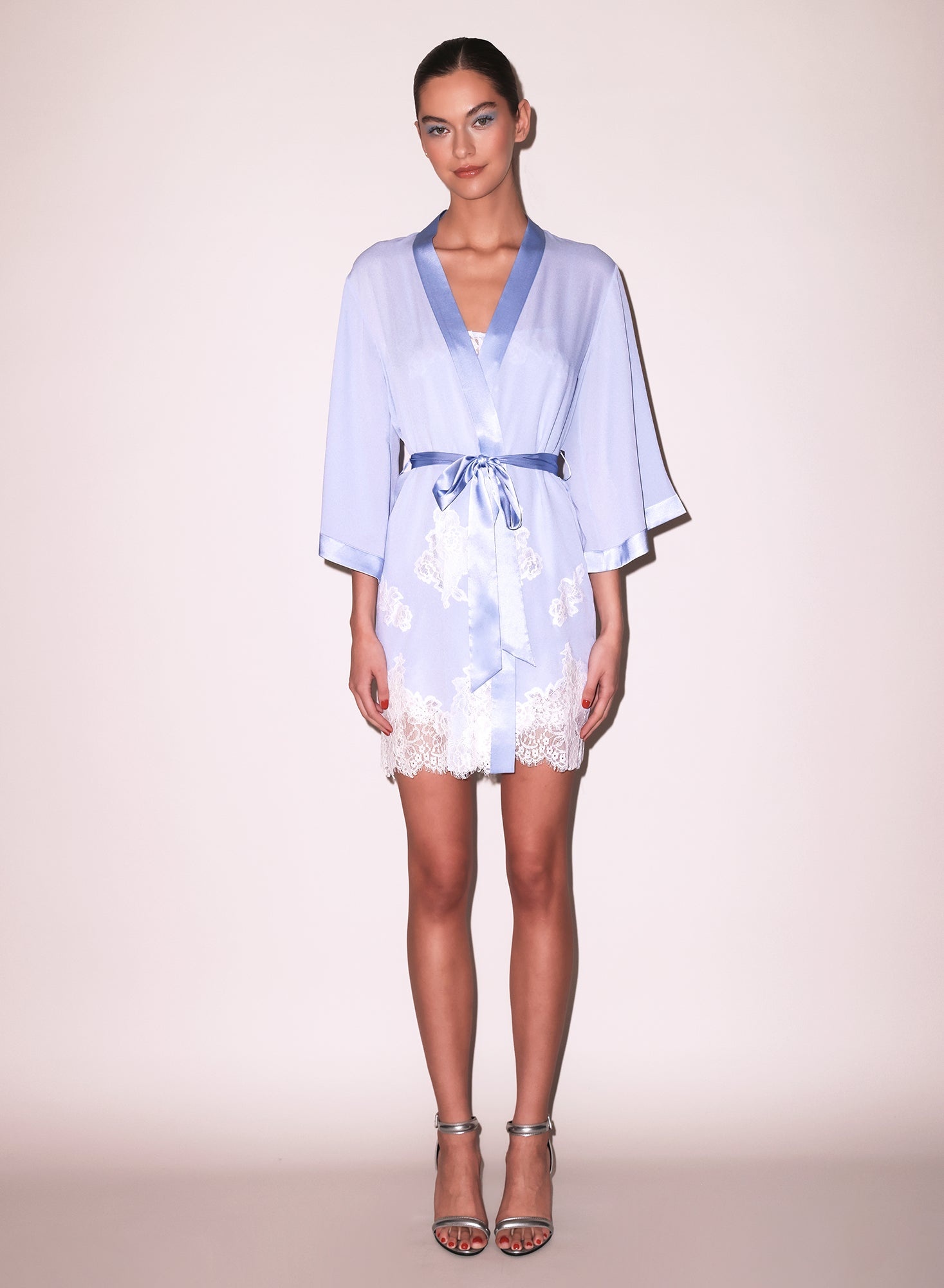 Juliet Lace Robe - 4