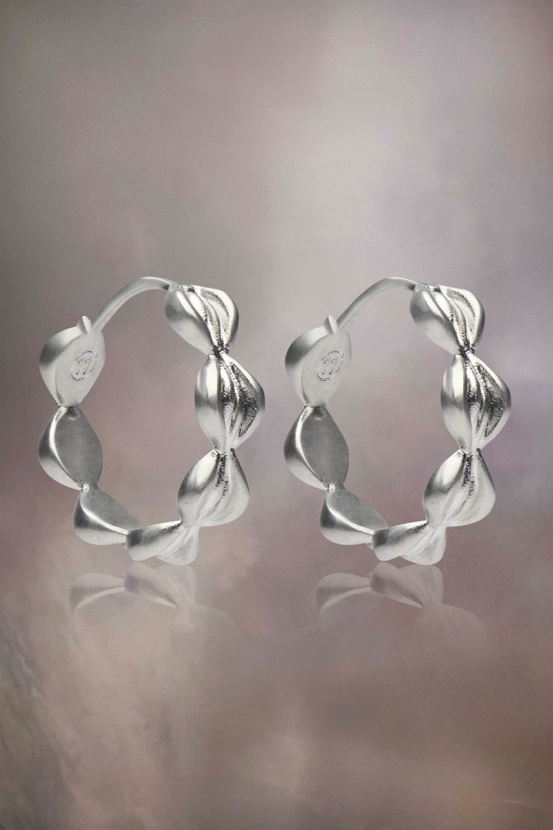 Maison Margiela Timeless hoop earrings outlook