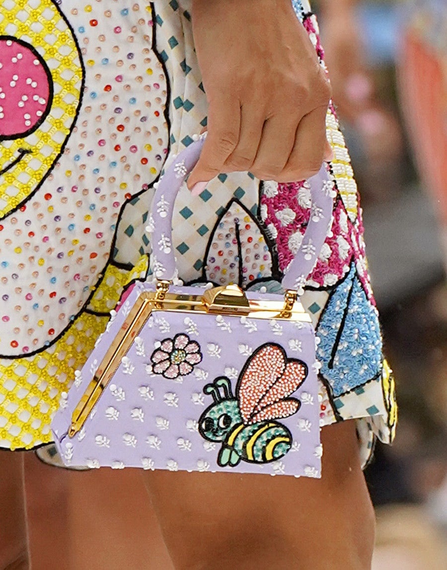 BEE EMBROIDERY TRAPEZE BAG - 6
