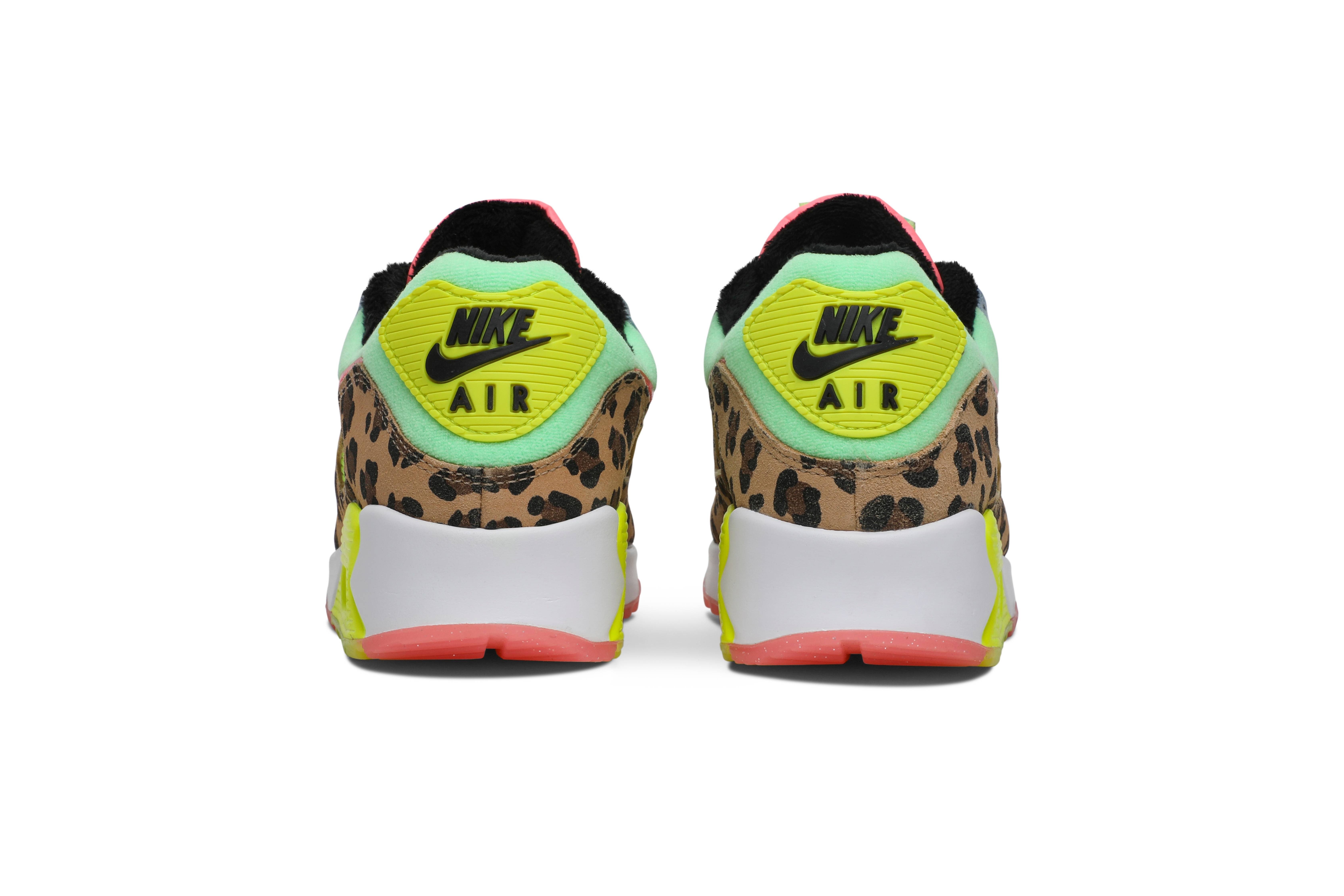 Wmns Air Max 90 LX 'Illusion Green' - 6