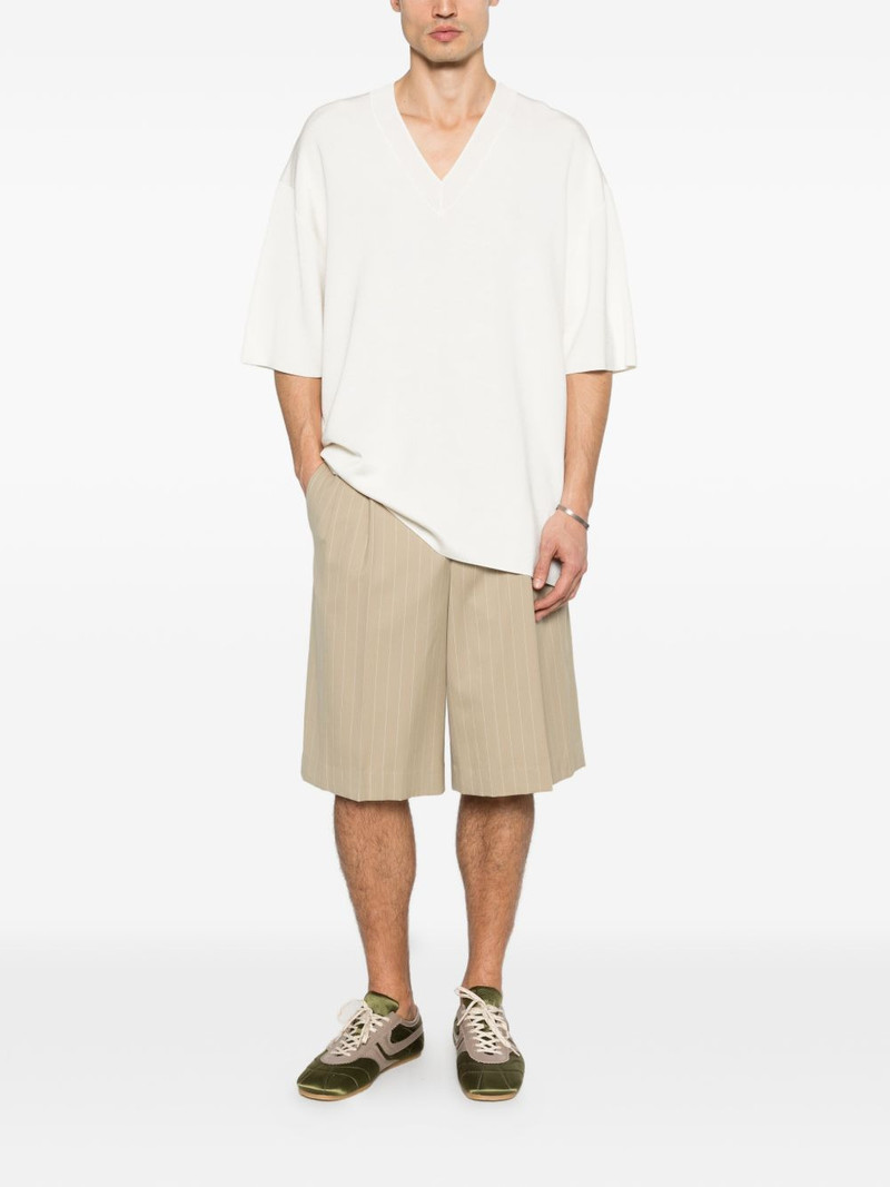AMI Paris V-neck T-shirt outlook