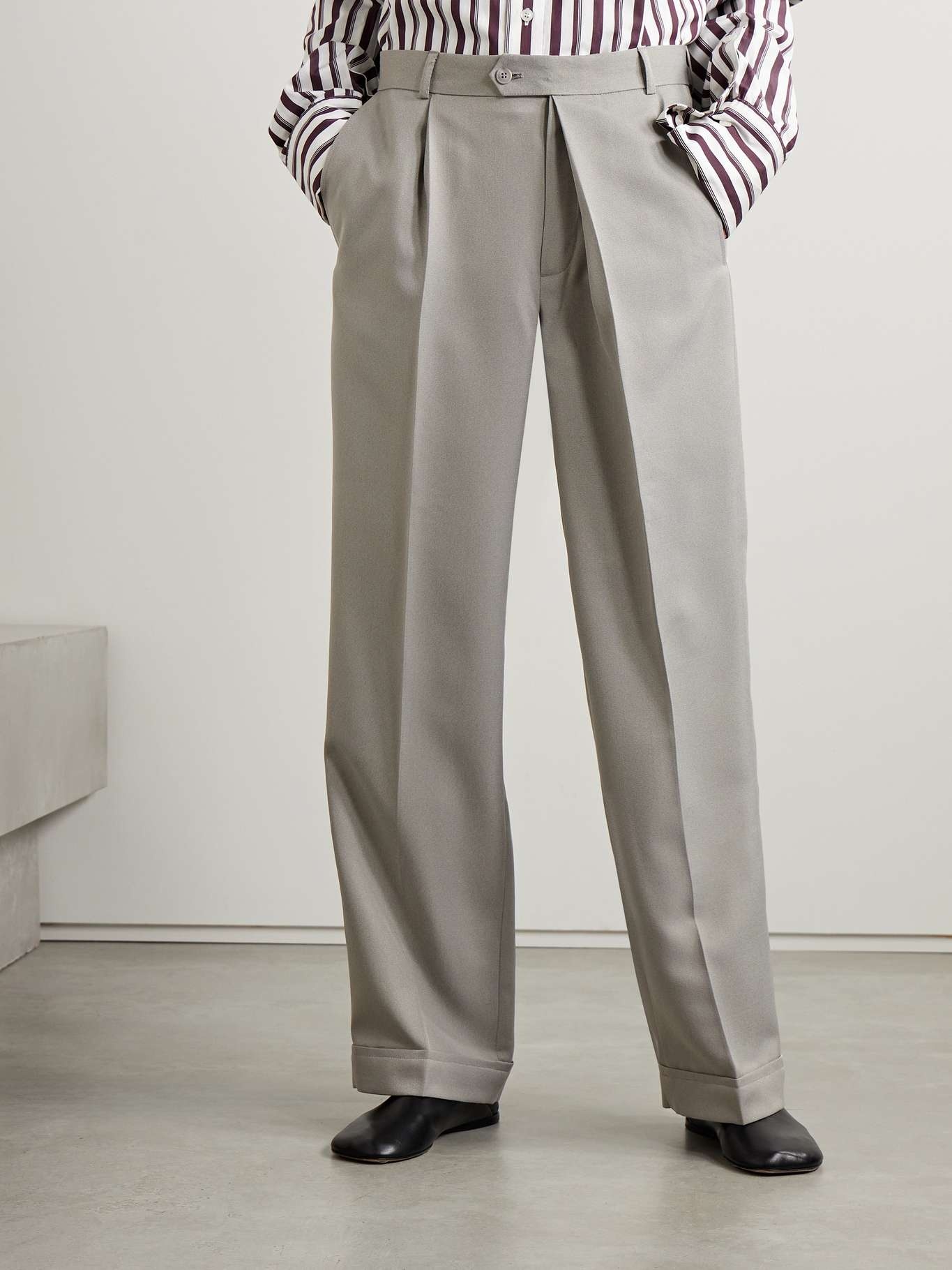 + NET SUSTAIN asymmetric pleated wool-blend straight-leg pants - 3