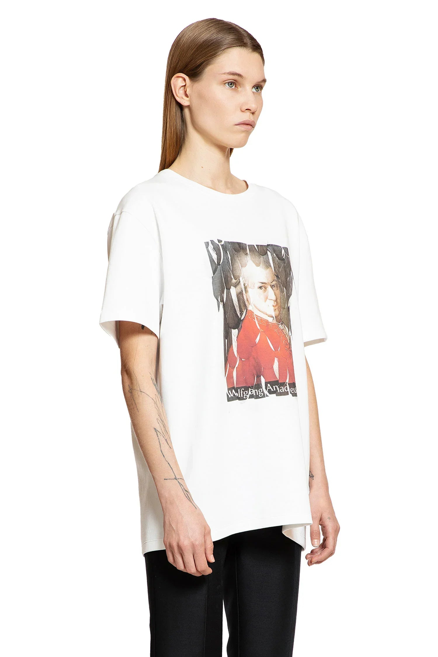 Amadeus-Relaxed-Fit-T-Shirt - 2