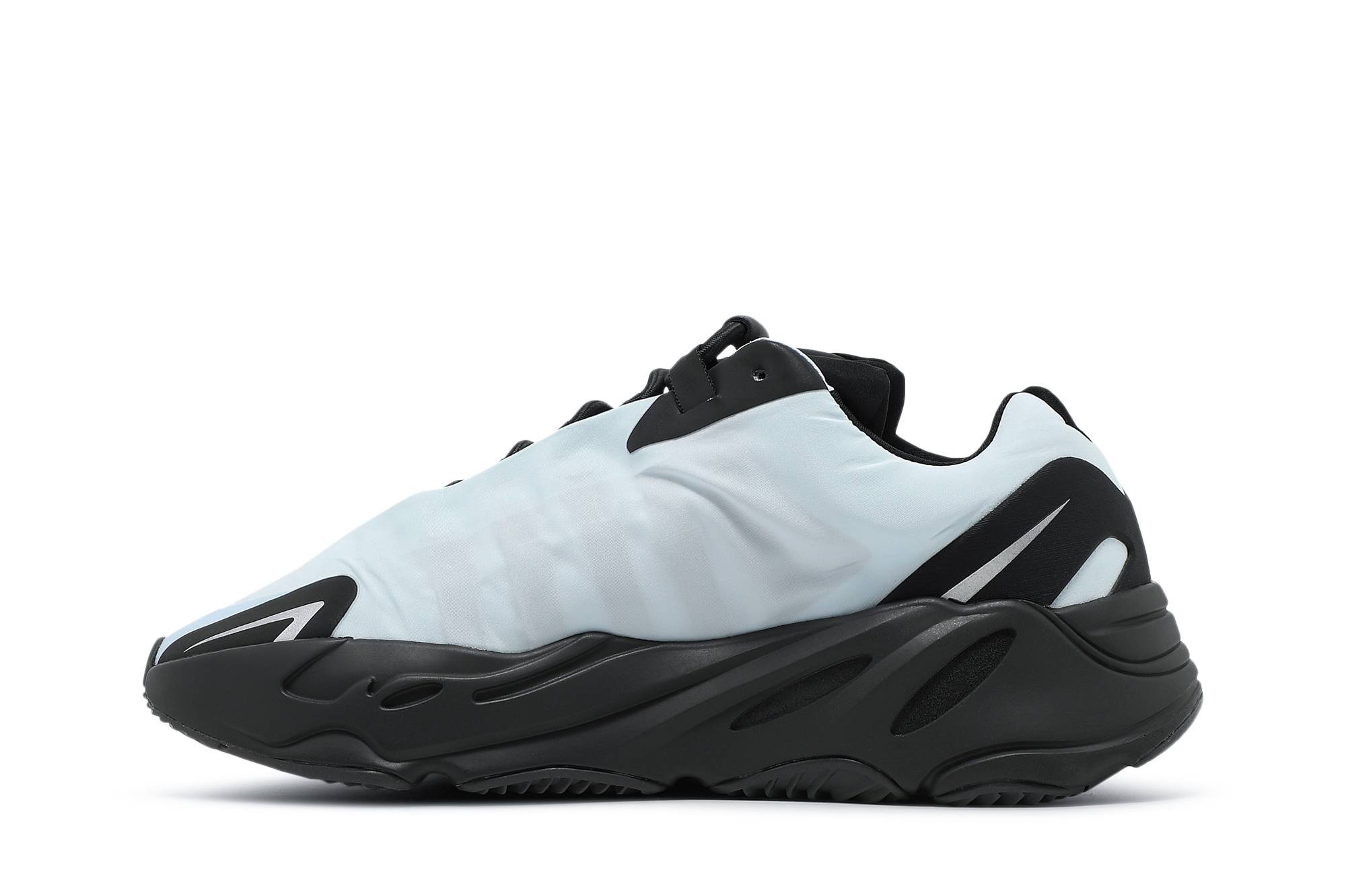 Yeezy Boost 700 MNVN 'Blue Tint' - 3