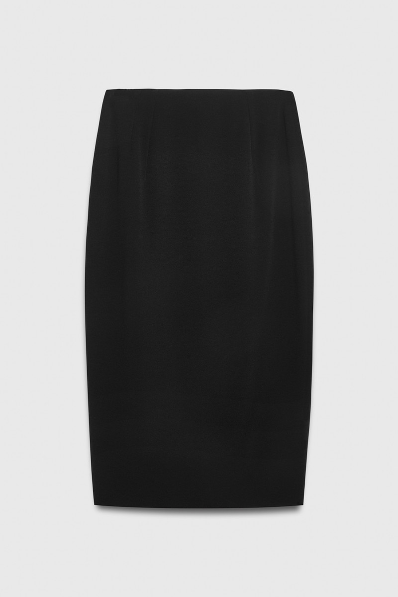 Clever Crepe Pencil Skirt 1