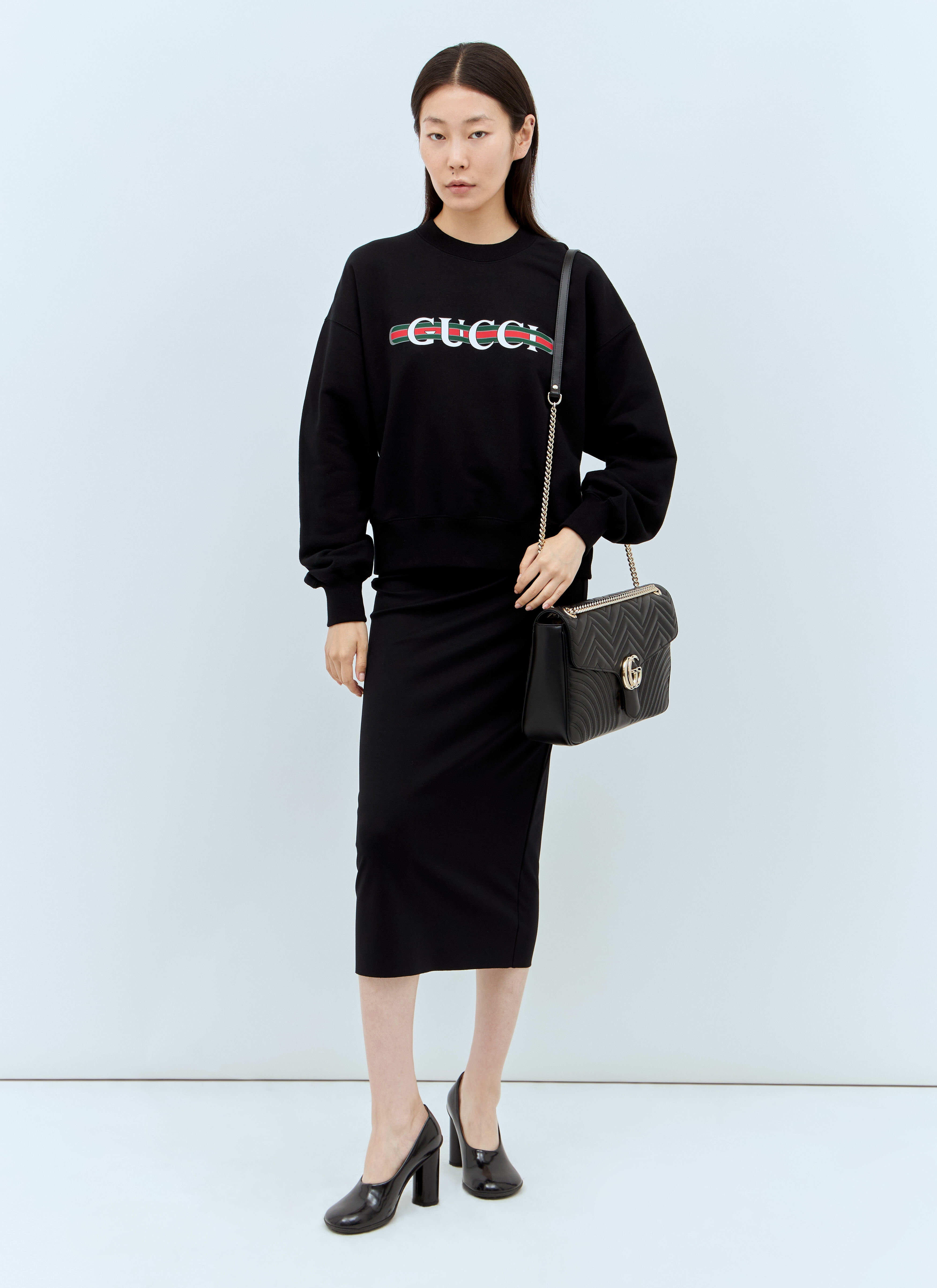 GG Marmont Medium Shoulder Bag - 2