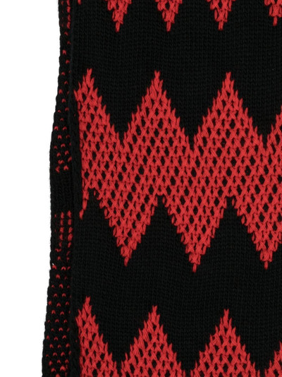 Missoni zigzag twin-tipped wool scarf outlook