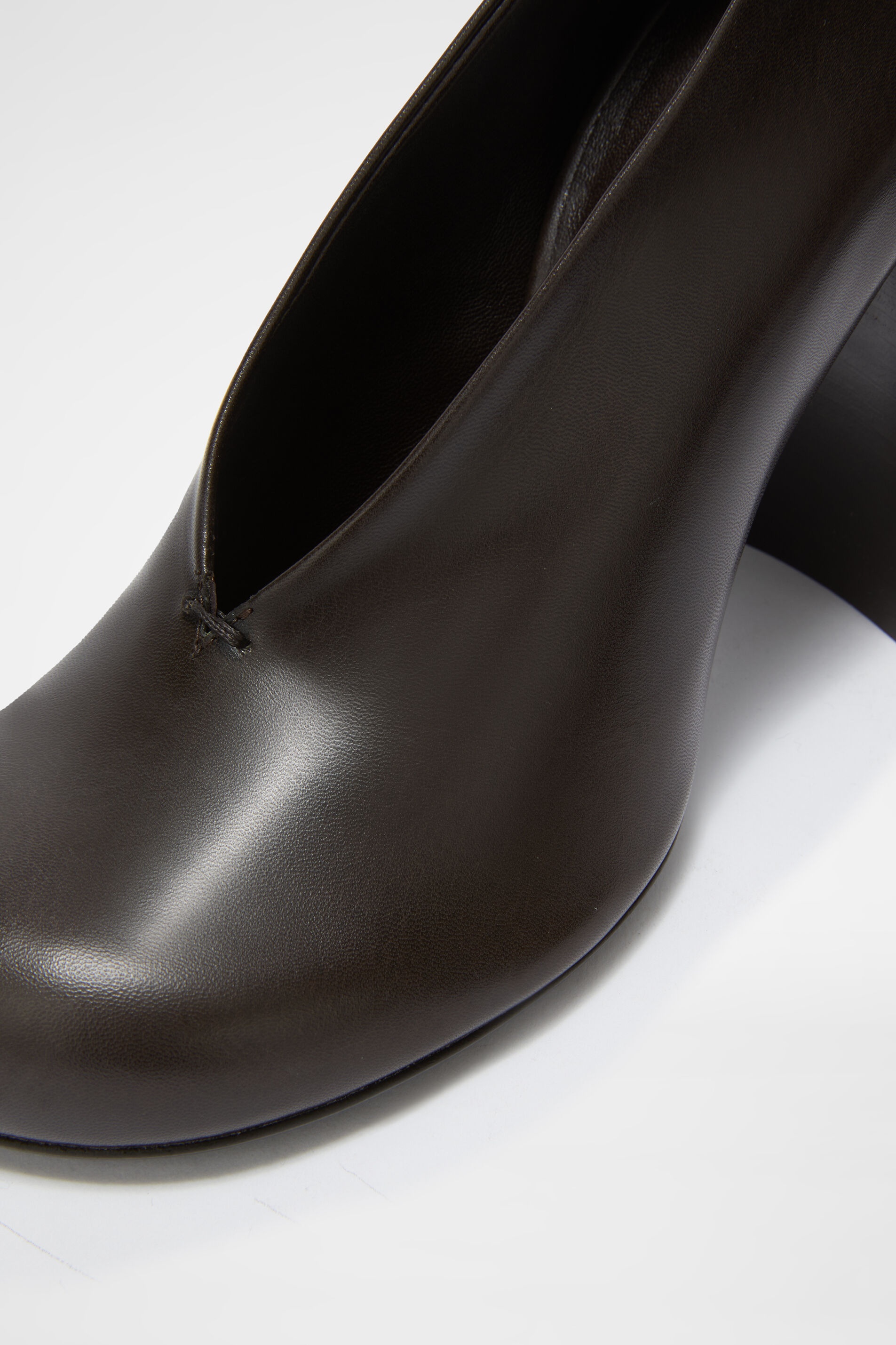 Pumps - 6