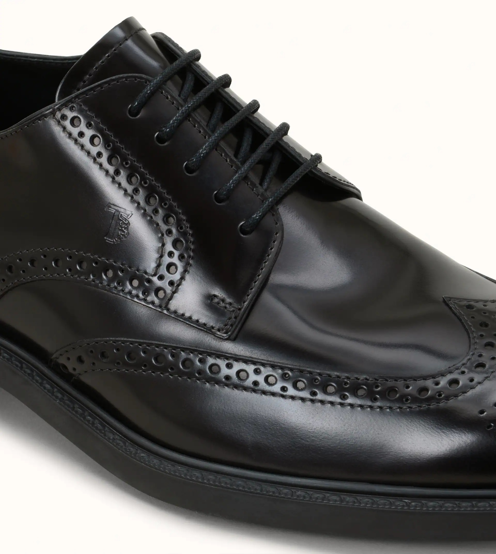 LACE-UP IN LEATHER - BLACK - 6