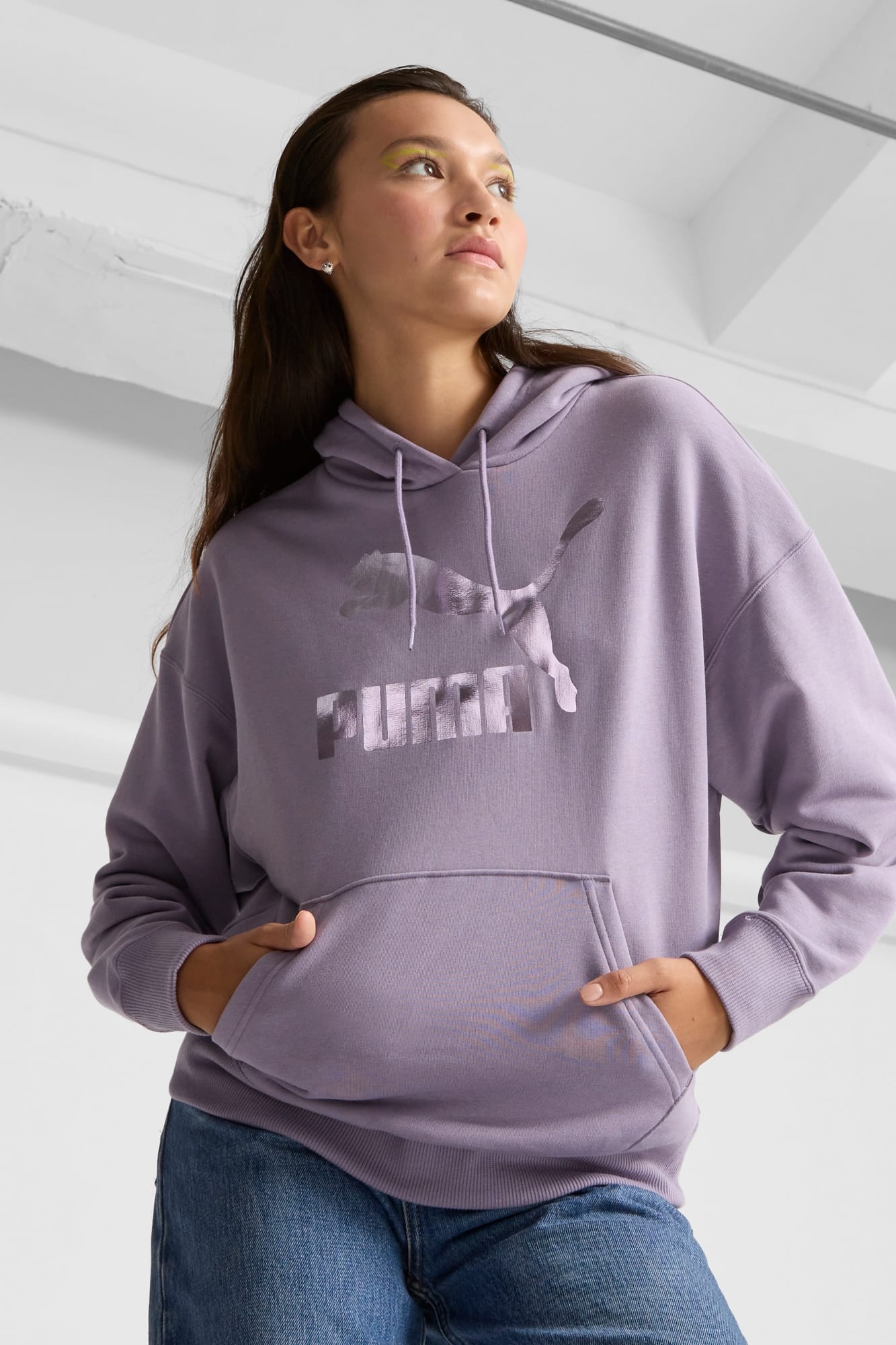 CLASSICS Shiny Logo Women's Hoodie - 3