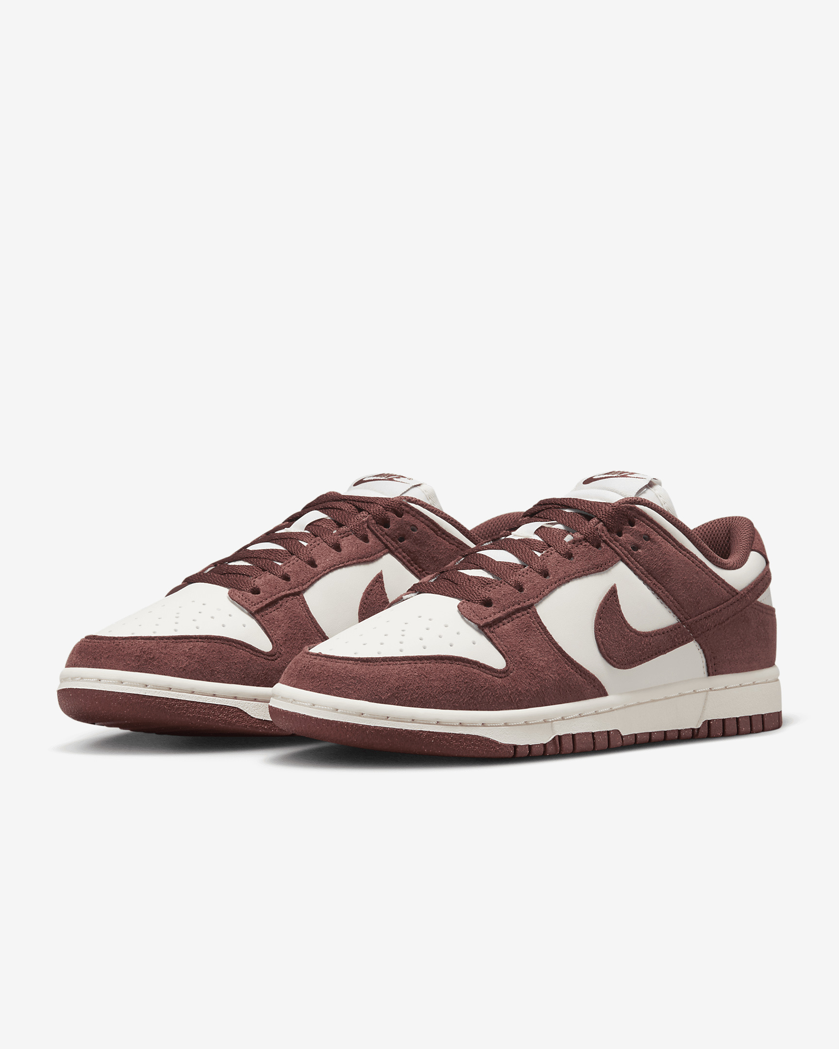 Nike Dunk Low Women's Shoes - 5