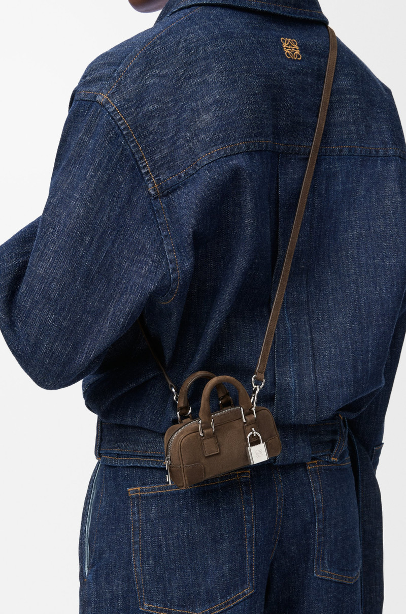 Loewe Amazona Nano in nubuck outlook