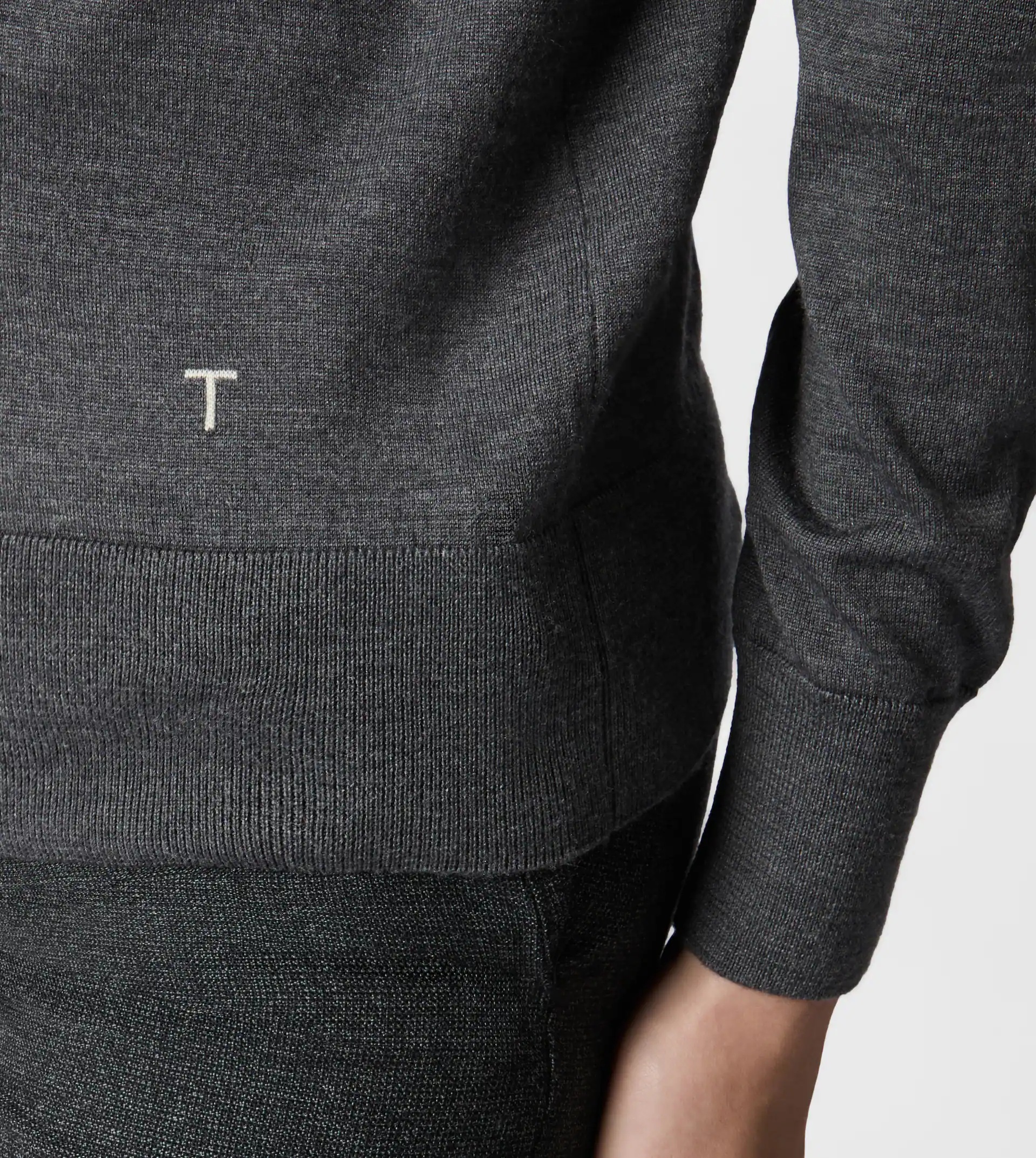 SILK BLEND TURTLENECK - GREY - 5