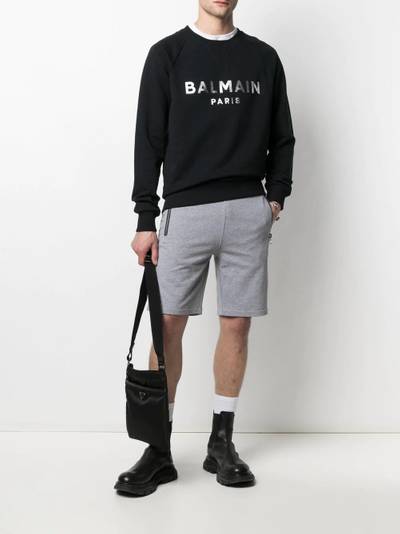 Balmain logo-print long-sleeve sweatshirt outlook