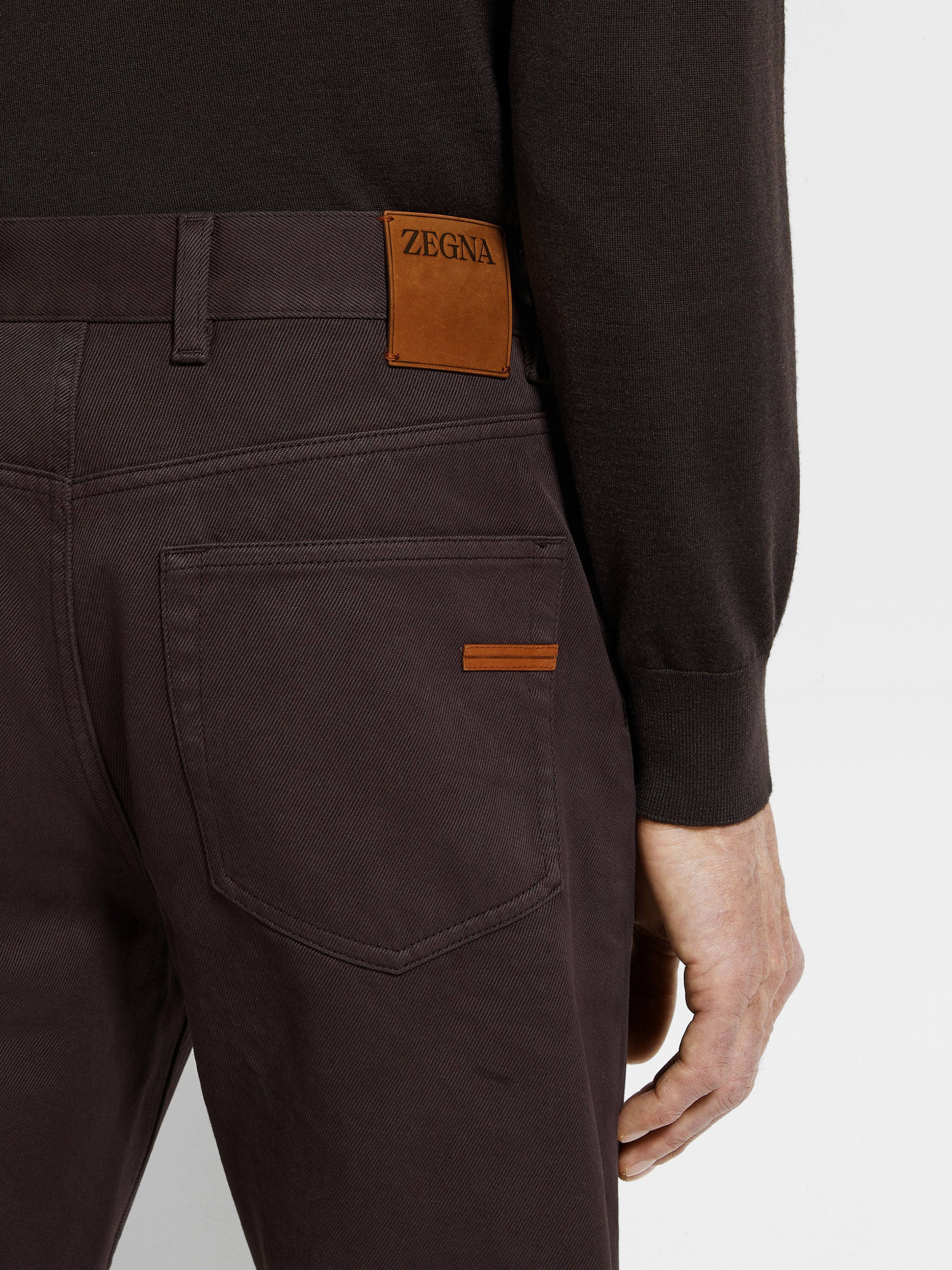 DARK BROWN DÉLAVÉ ROCCIA PANTS - 2