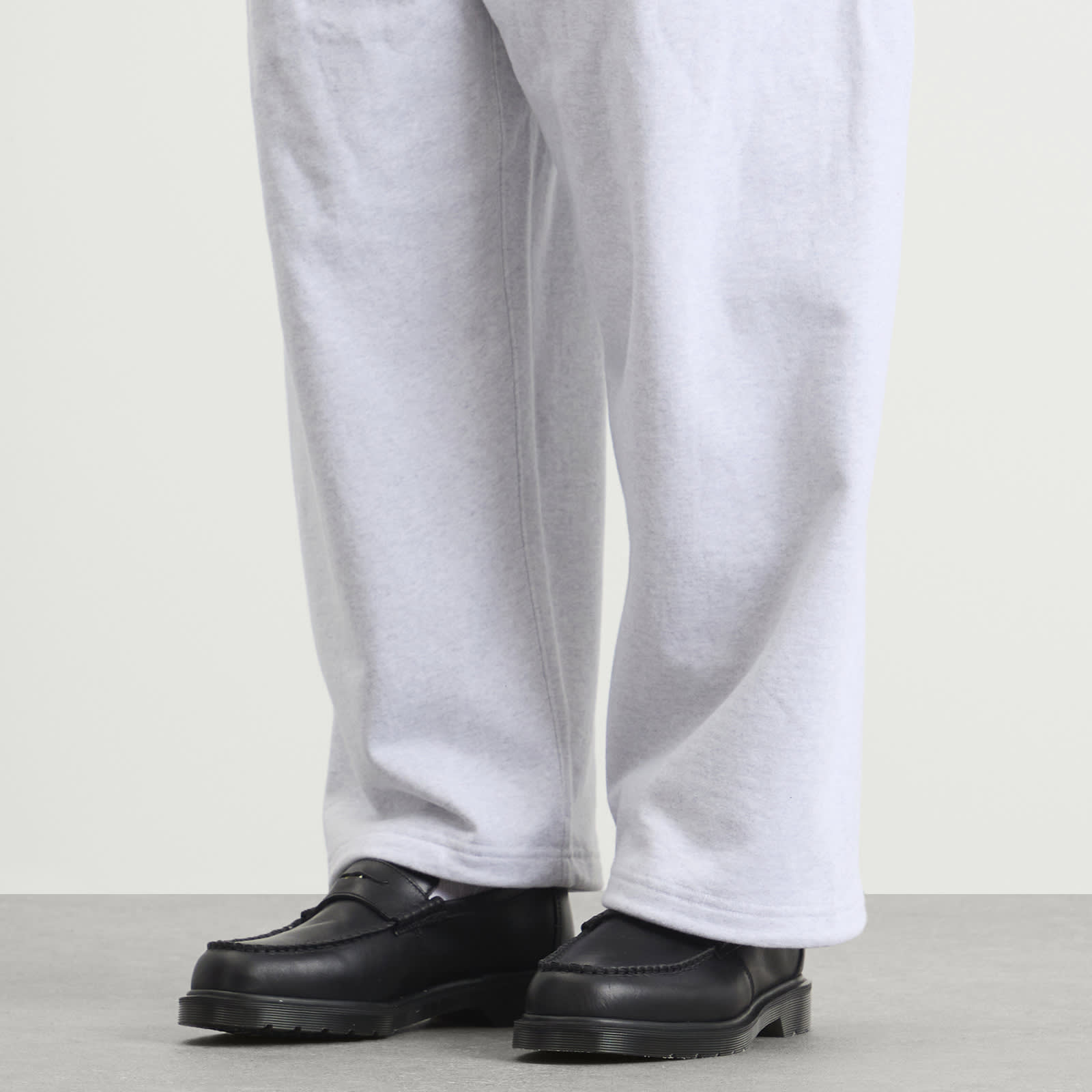Dr. Martens Penton Classic Loafer - 6