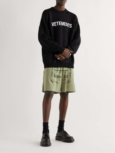 VETEMENTS Wide-Leg Logo-Print Cotton-Jersey Drawstring Shorts outlook