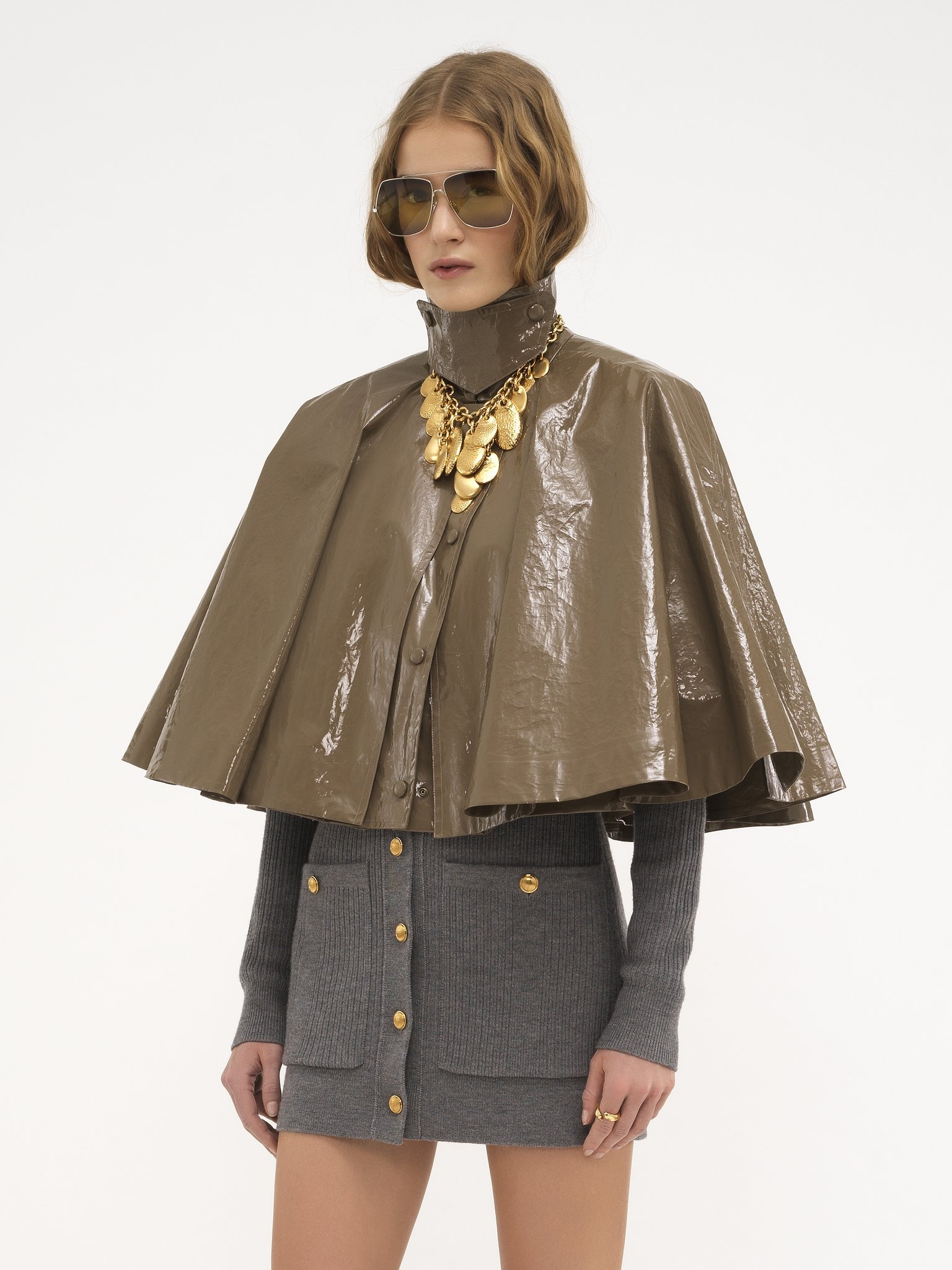 SHORT CAPE IN LACQUERED SHINY COTTON - 4