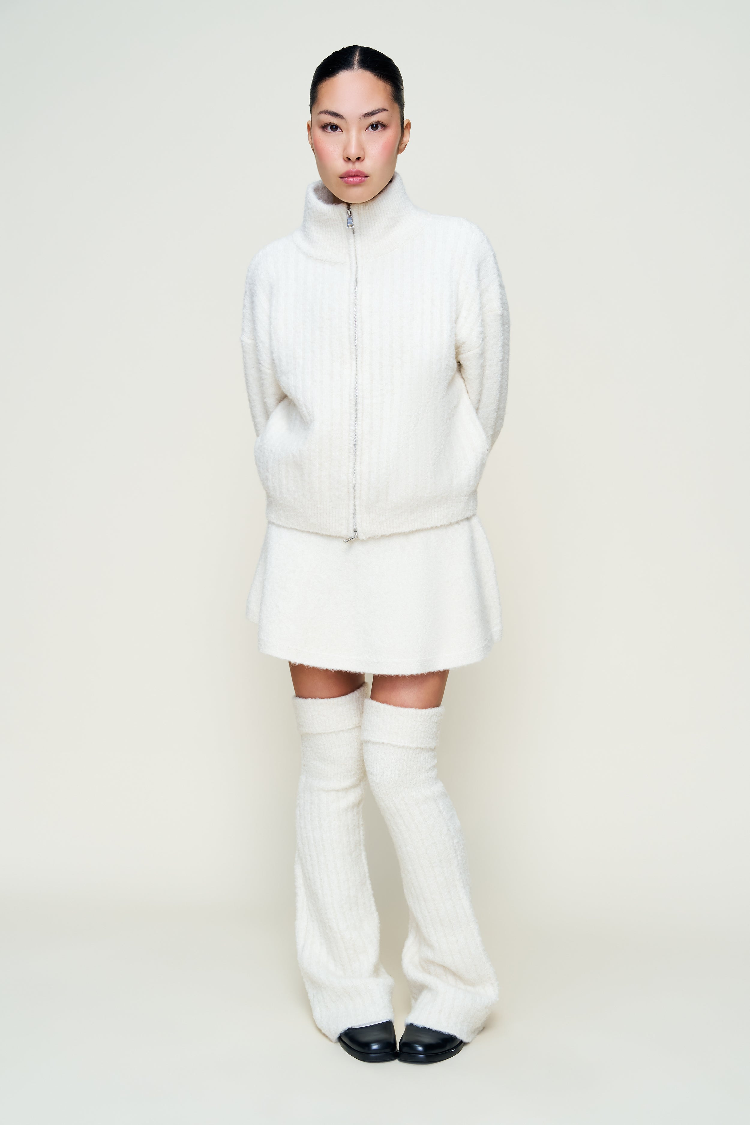MILA ZIP UP - 5
