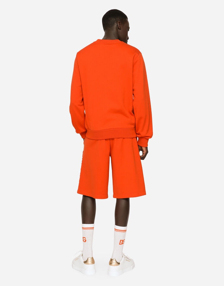Jersey jogging shorts with embossed logo - 2