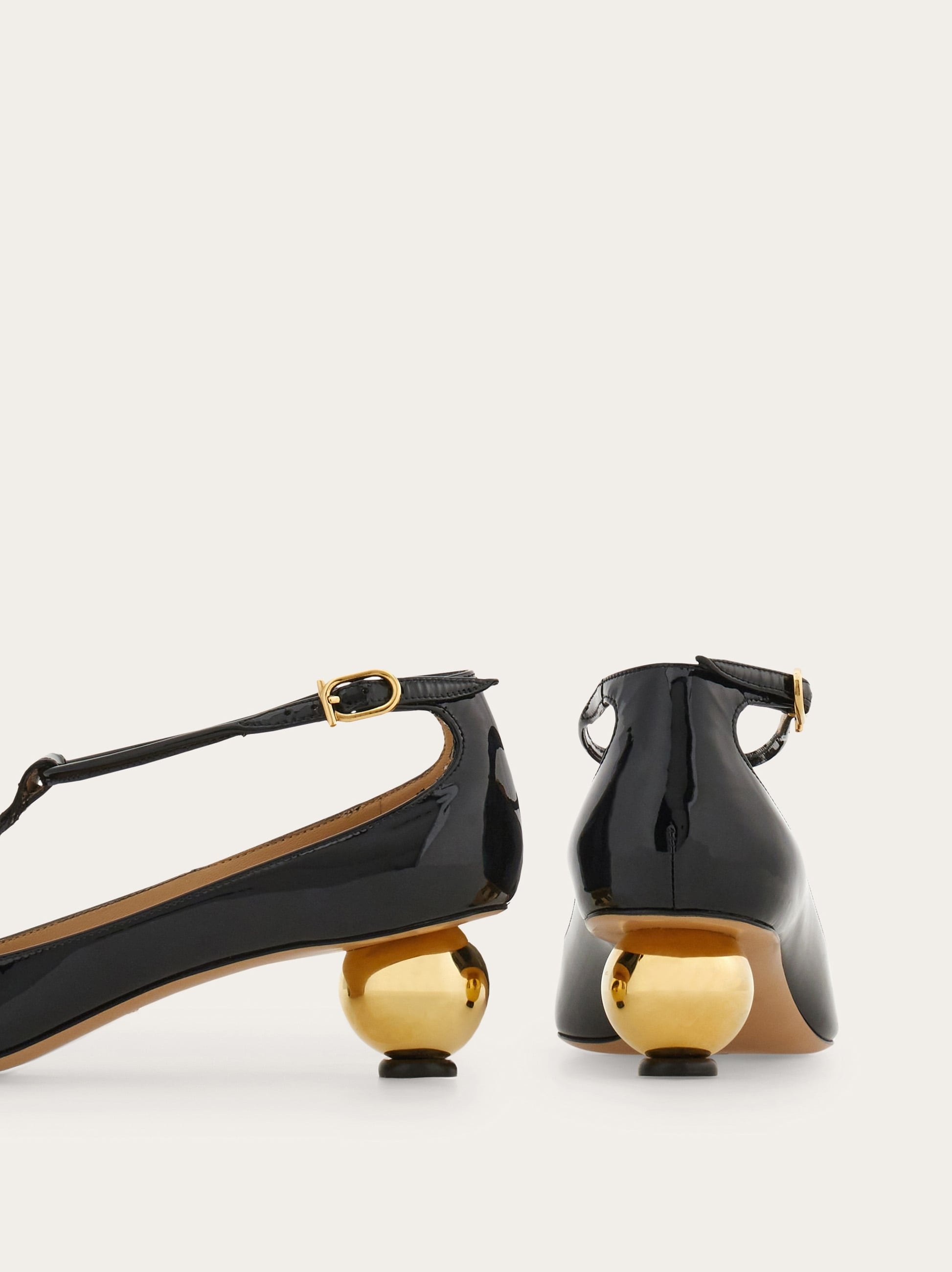 Spherical heel T-strap pump - 7