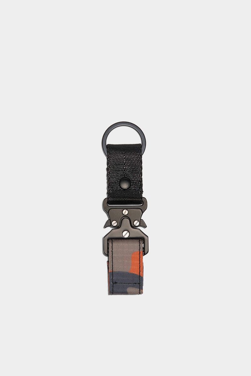 CERESIO 9 CAMO KEYRING - 2