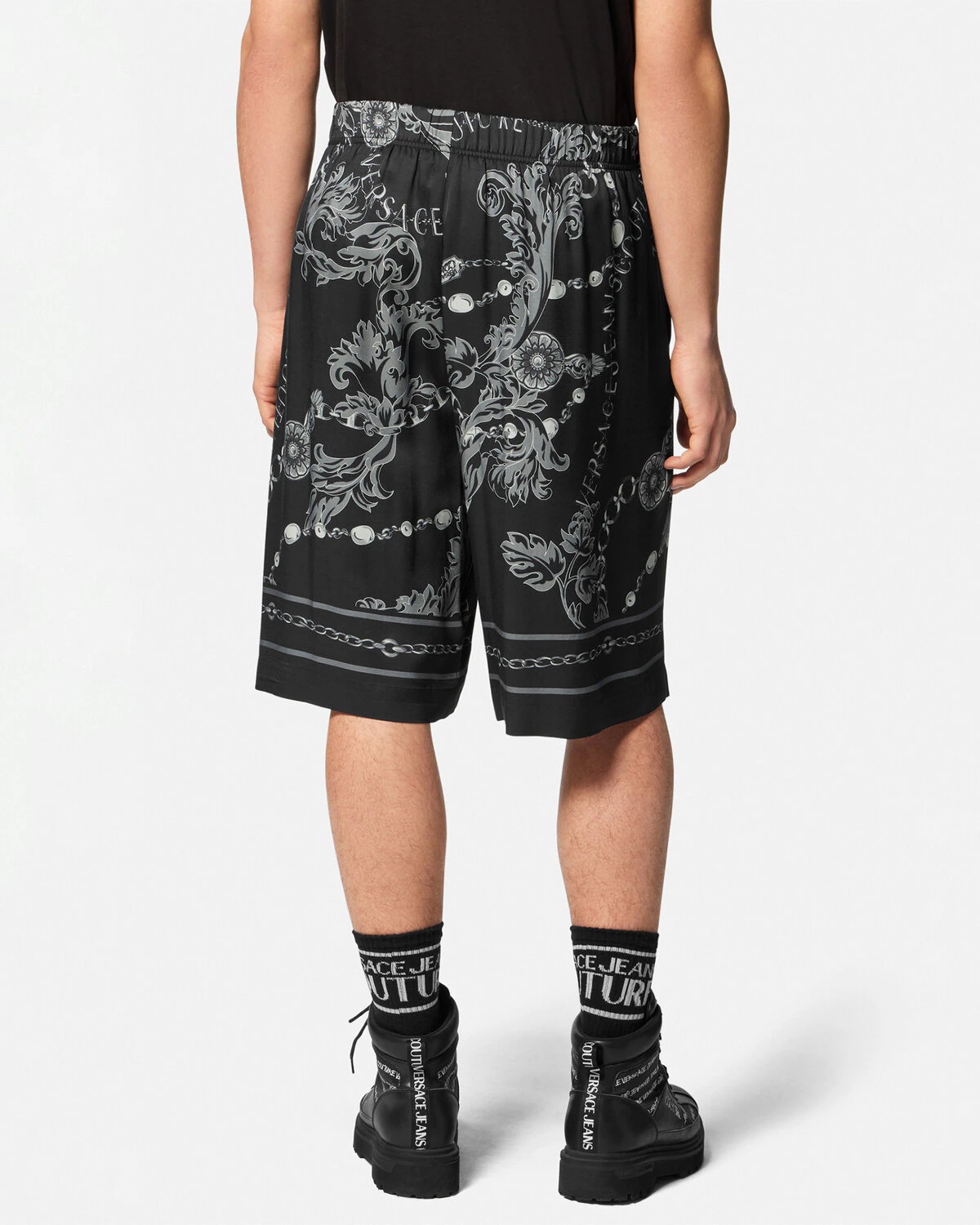 Chain Couture Shorts - 4