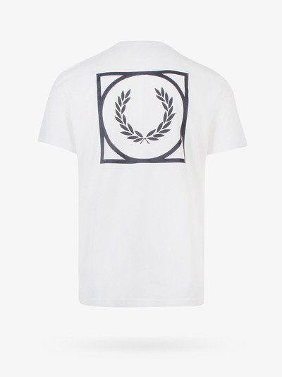 Fred Perry T-SHIRT outlook