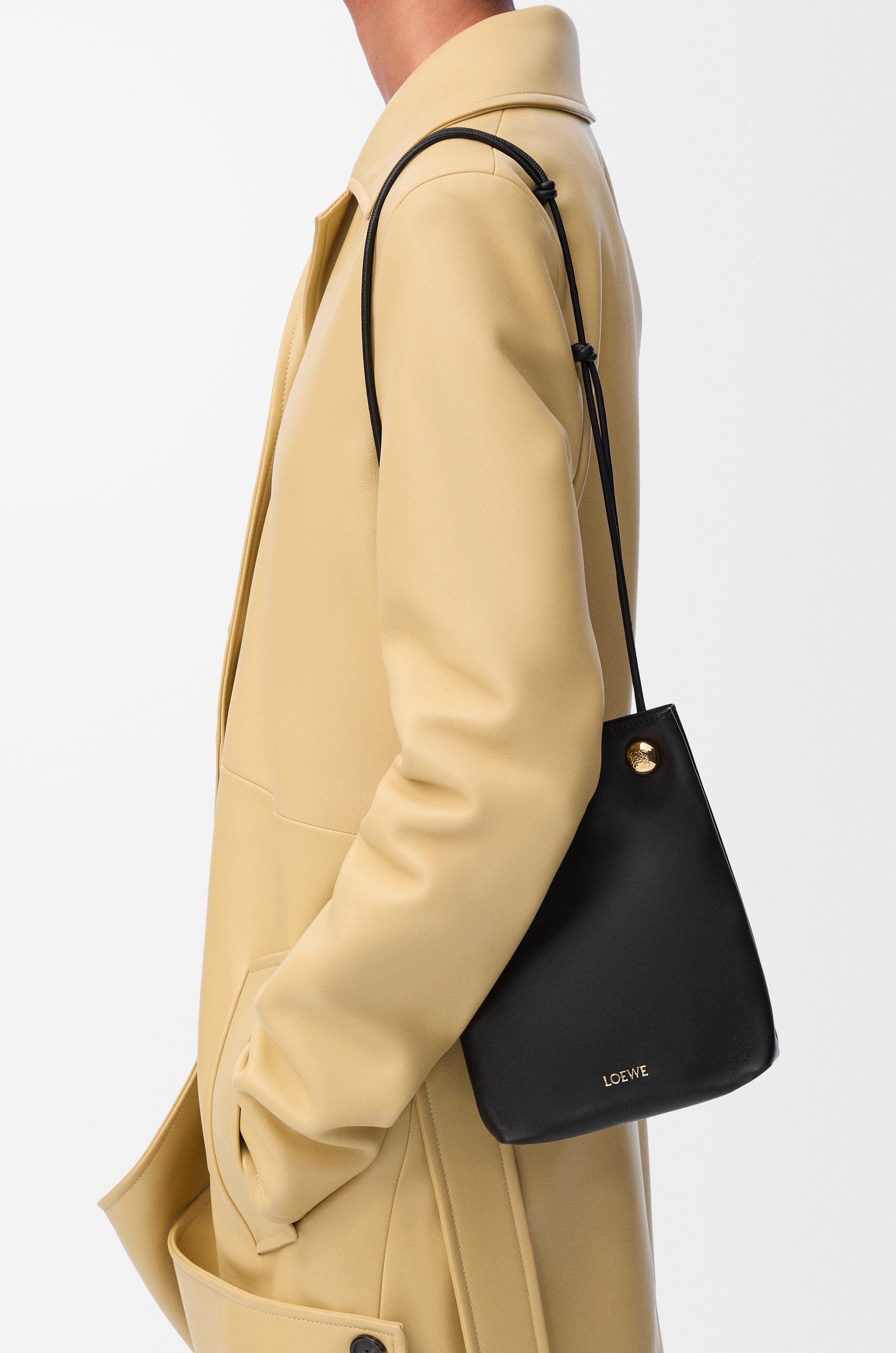 Pebble pouch in smooth calfskin - 2