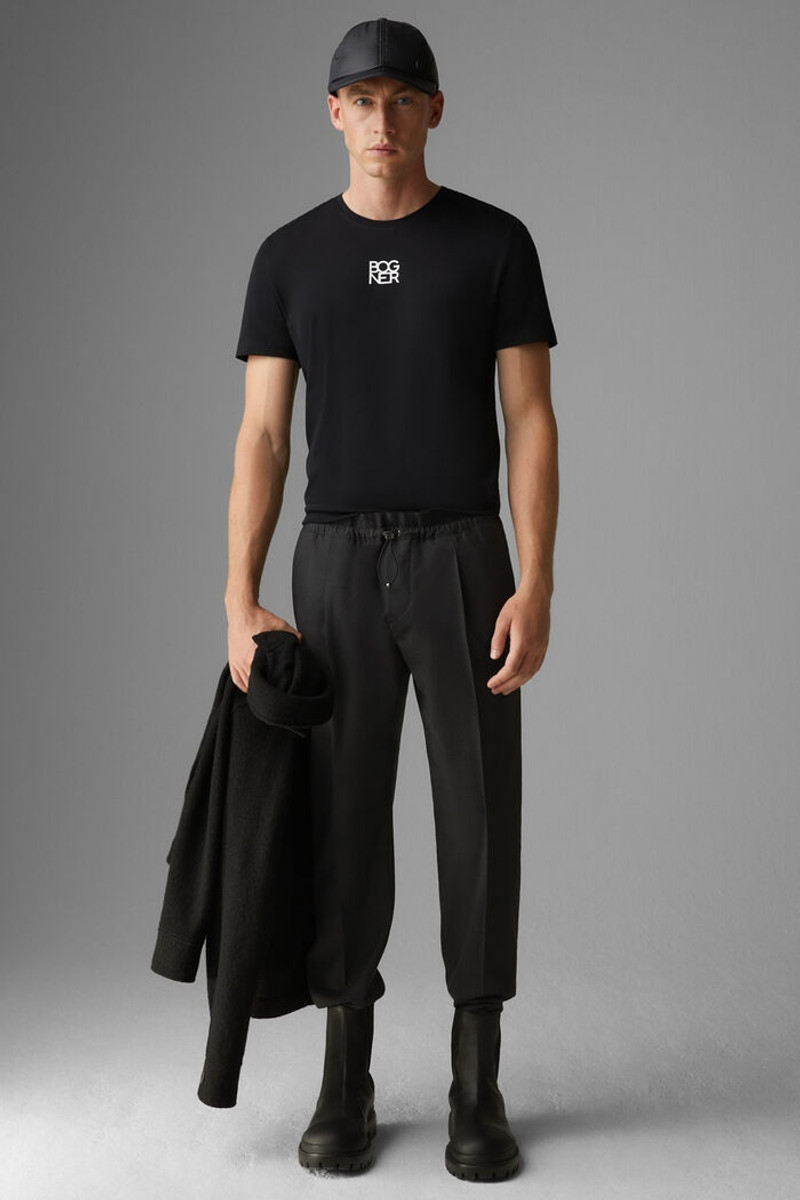 BOGNER James Jogging pants in Anthracite outlook