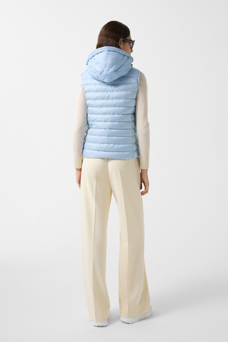 Florisa lightweight down vest in Light blue 3