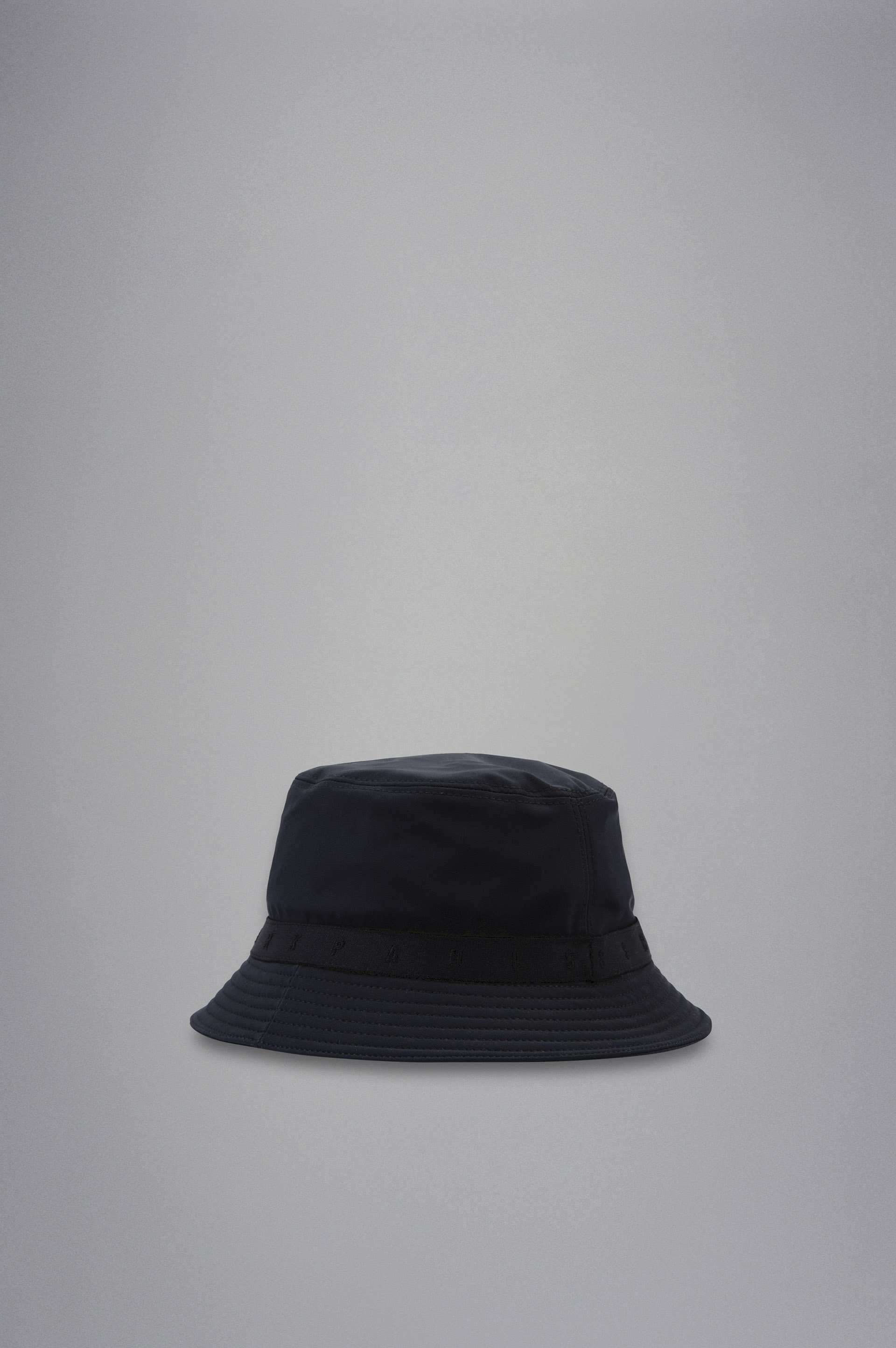 BUCKET WITH PAUL & SHARK RIBBON - 2