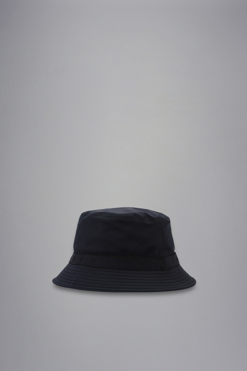 Paul & Shark BUCKET WITH PAUL & SHARK RIBBON outlook