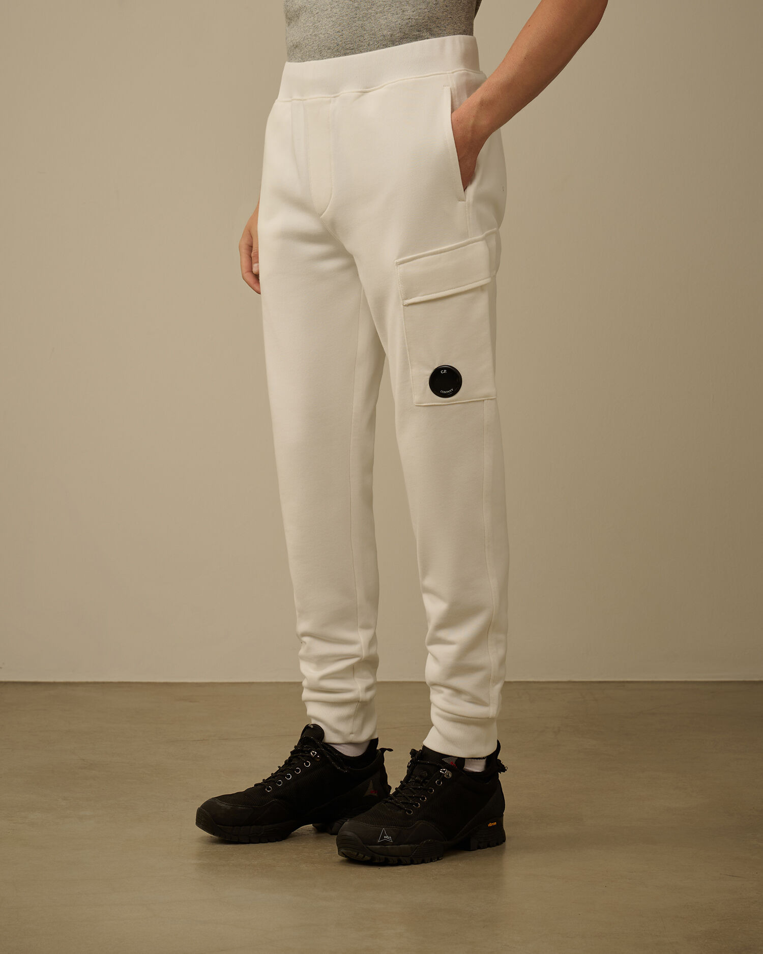 Diagonal Raised Fleece Lens Sweatpants - 3