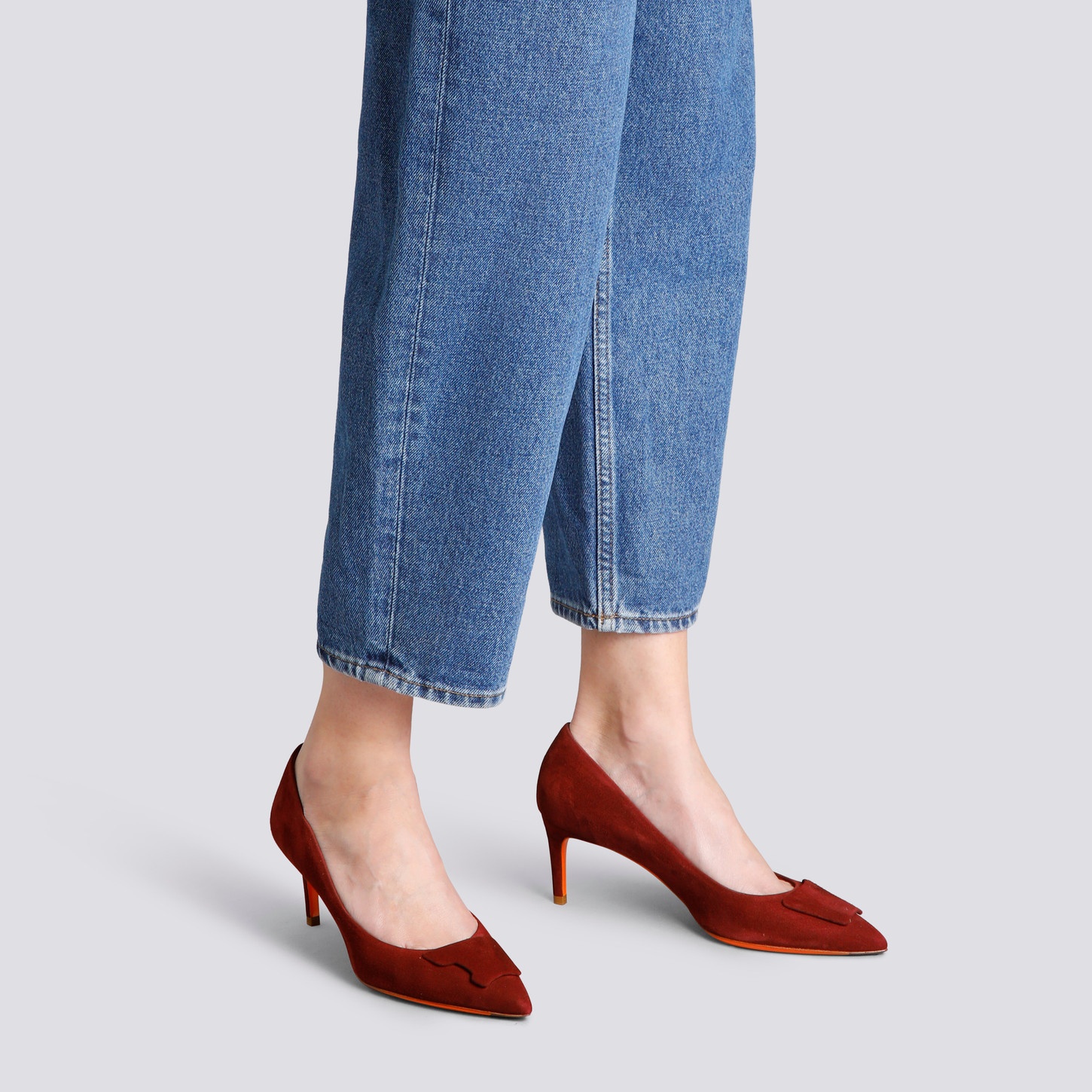 Women's burgundy suede mid-heel Santoni Sibille pump - 2