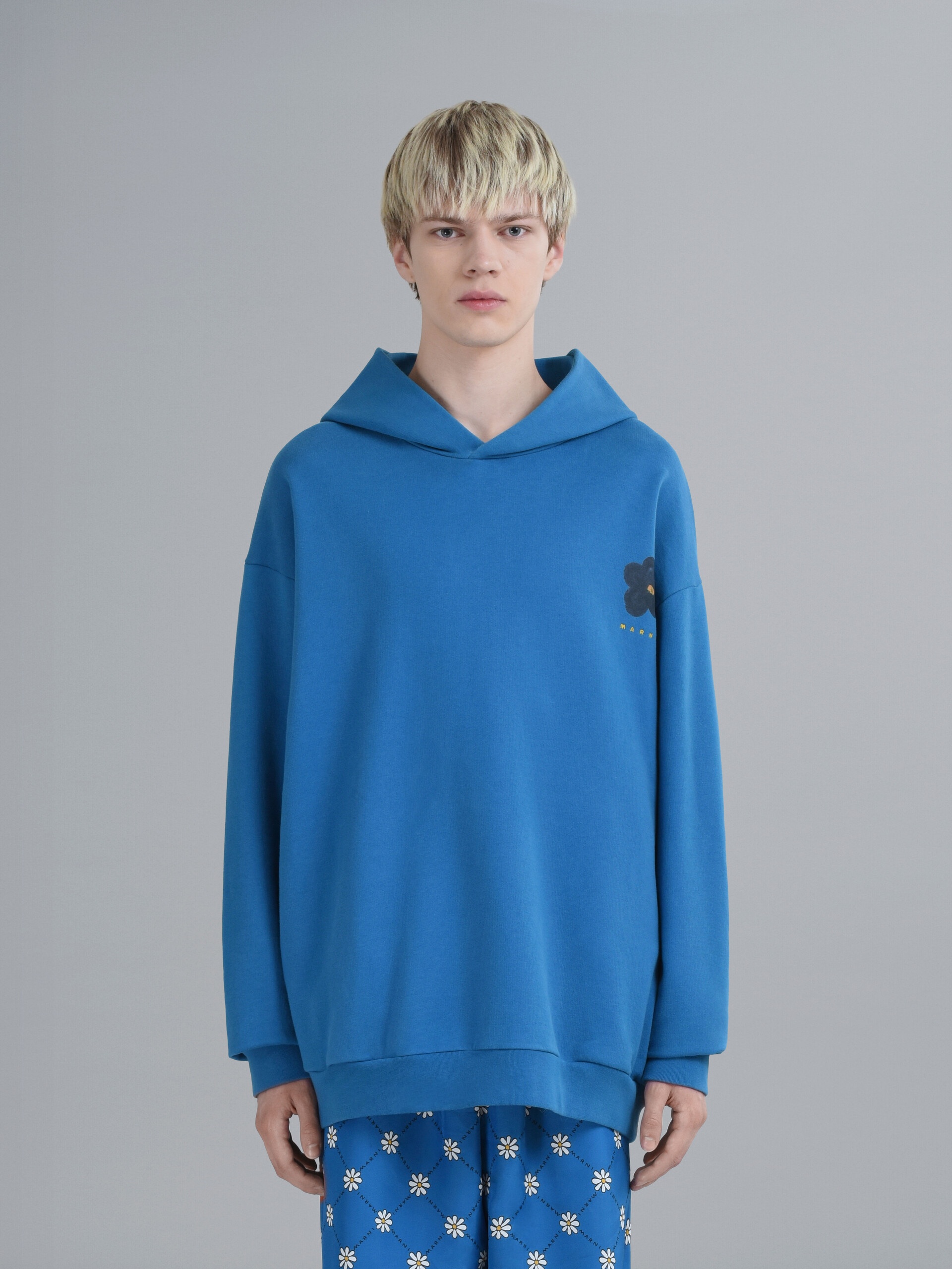 BLACK DAISY PRINT BLUE COTTON HOODED SWEATSHIRT - 2