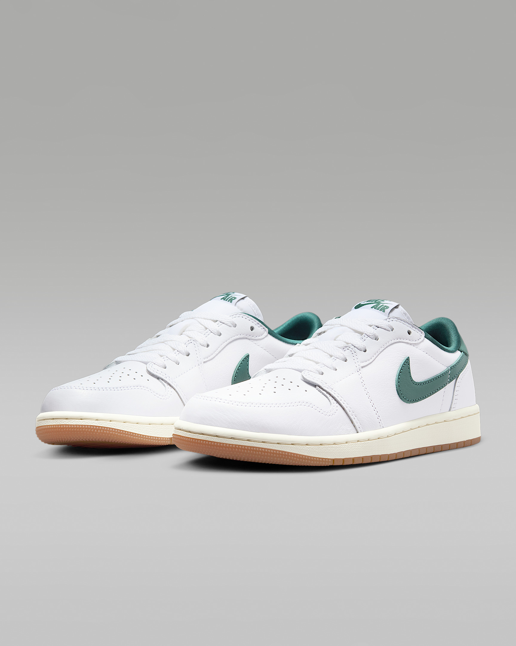 Air Jordan 1 Low OG "Oxidized Green" Women's Shoes - 5