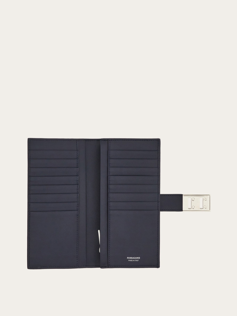 FERRAGAMO Hug Continental Wallet outlook
