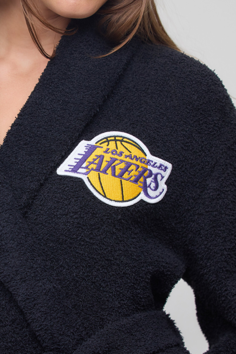 CozyChic® Los Angeles Lakers™ Unisex Robe 4