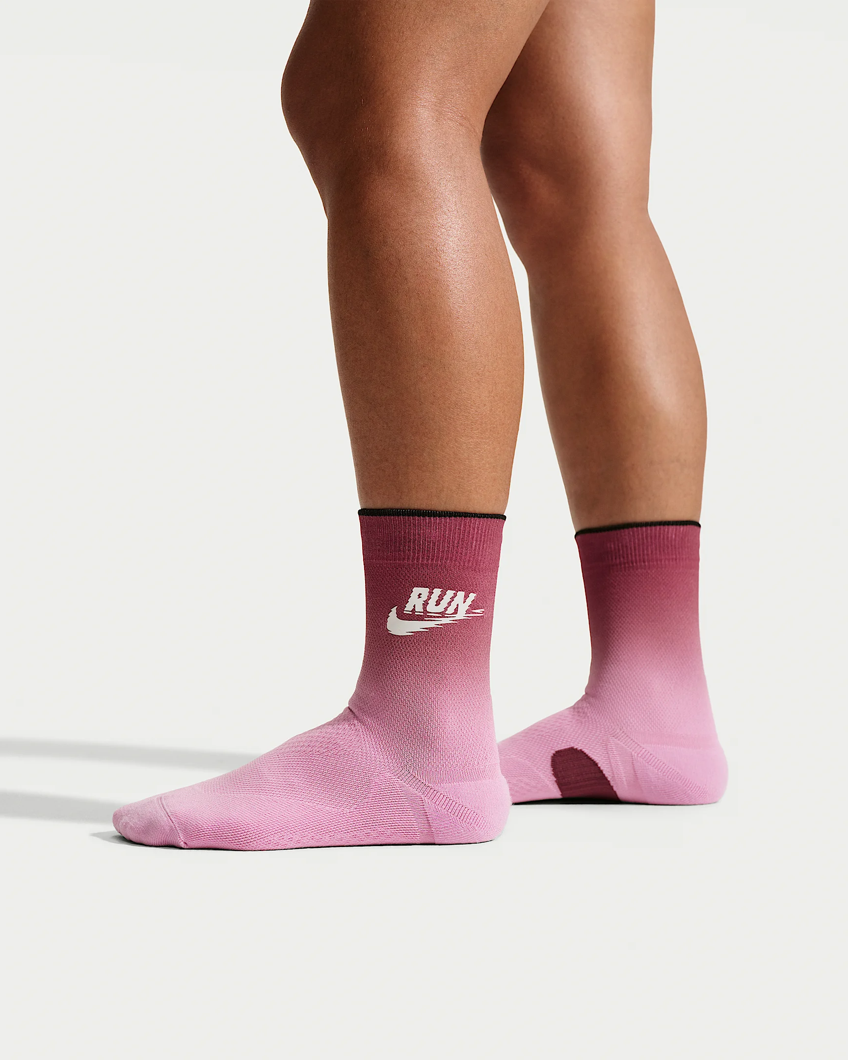 Nike Run Midweight Running Crew Socks (1 Pair) - 1