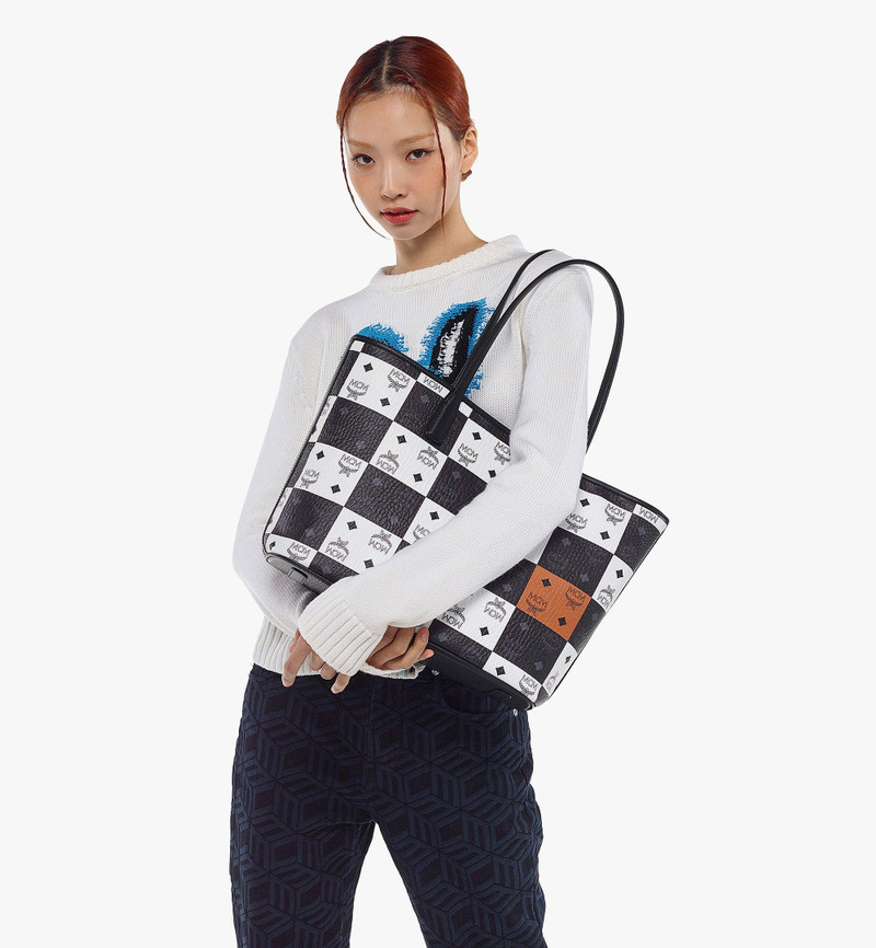 MCM Aren Shopper in Checkerboard Visetos outlook