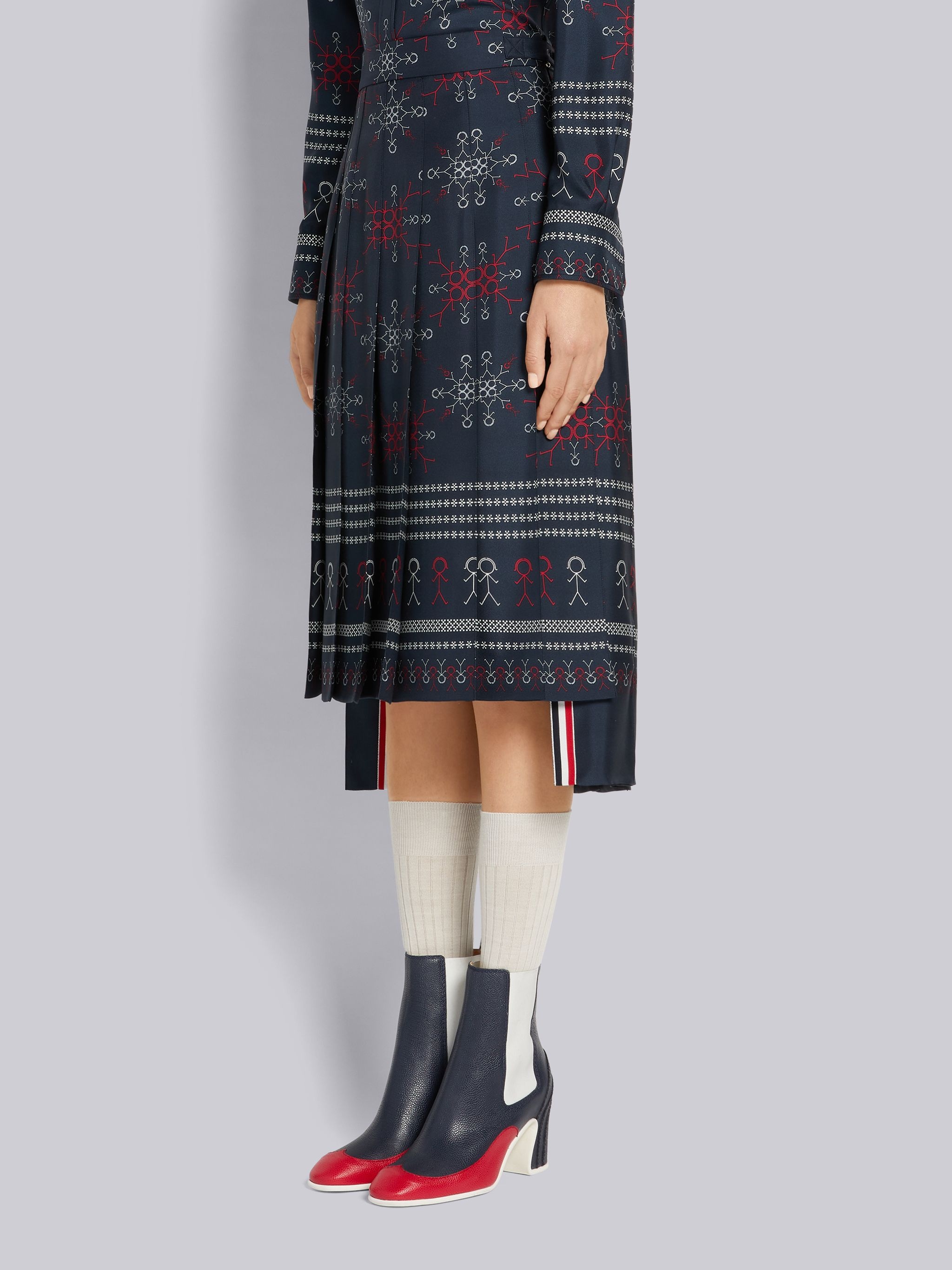 Multicolor Silk Twill Mrs. Thom Falling Snowflake Print Below-the-Knee Dropped Back Pleated Skirt - 2